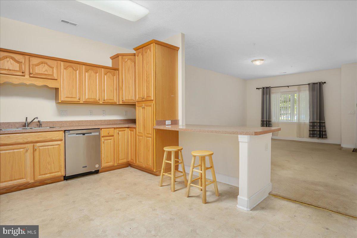 CORTLAND MANOR - Residential