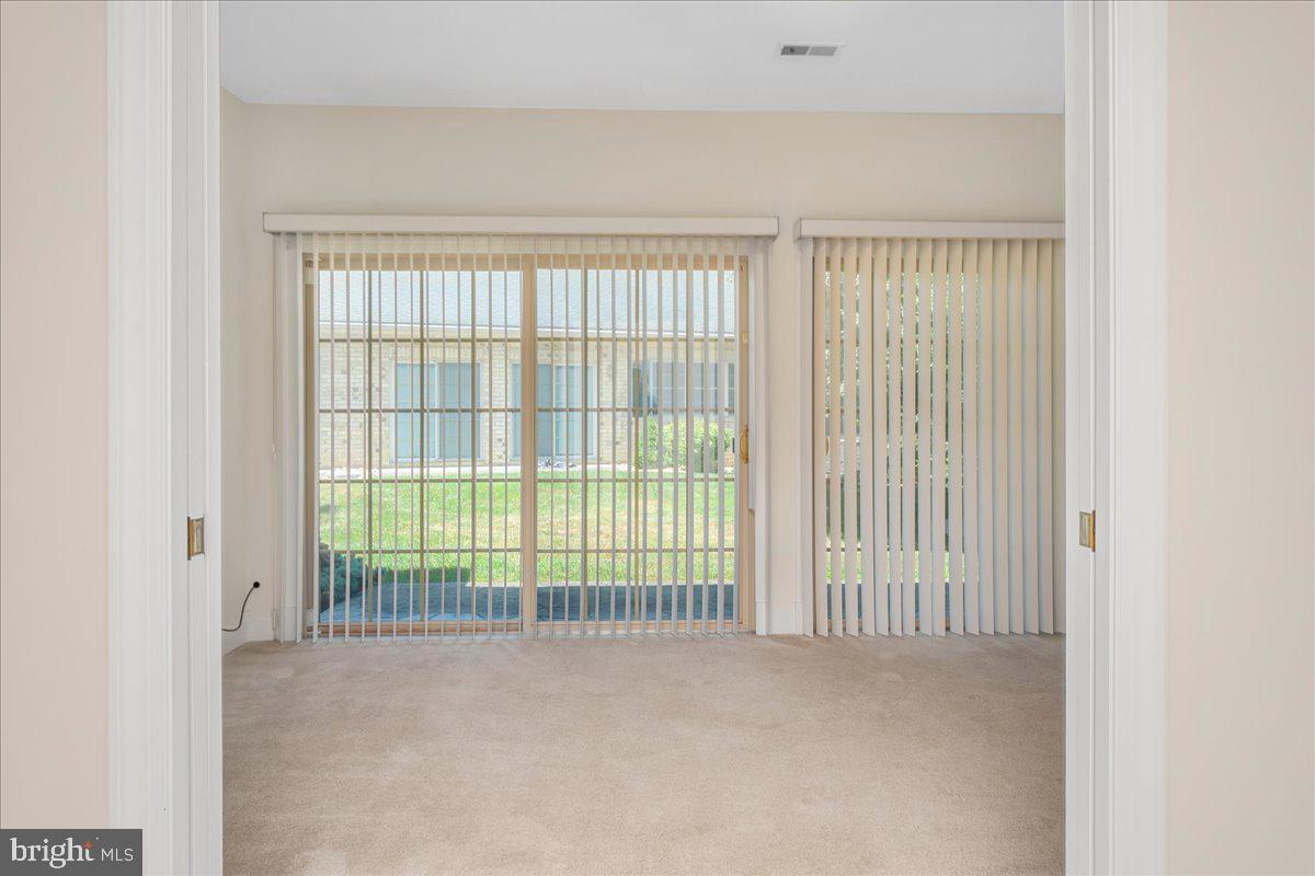 CORTLAND MANOR - Residential