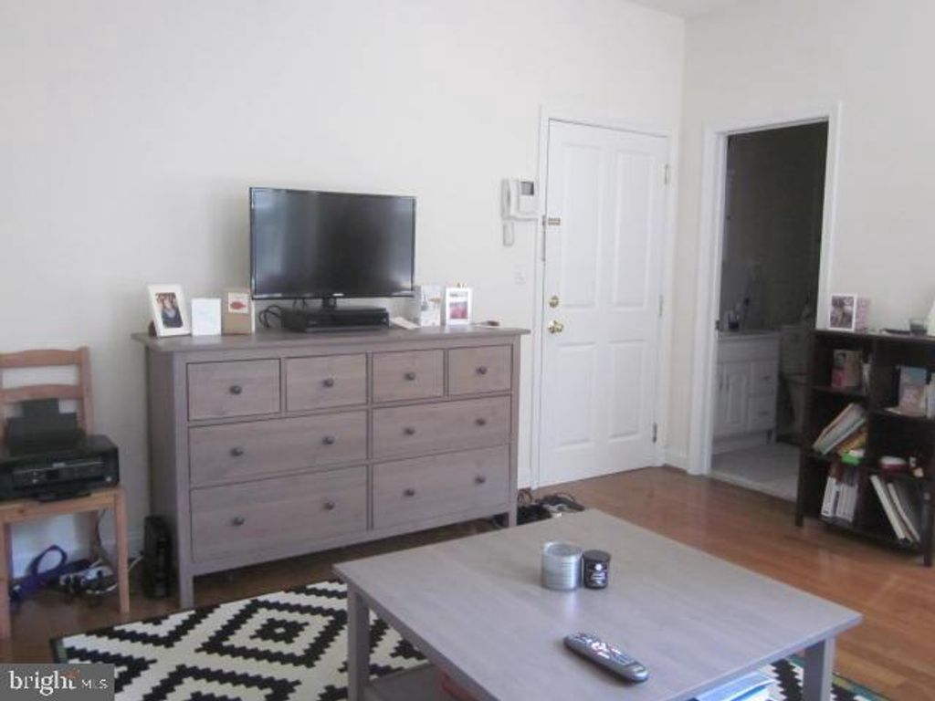 Photo of 133 S 18th Street #3R, PHILADELPHIA, PA 19103 (MLS # PAPH2588068)