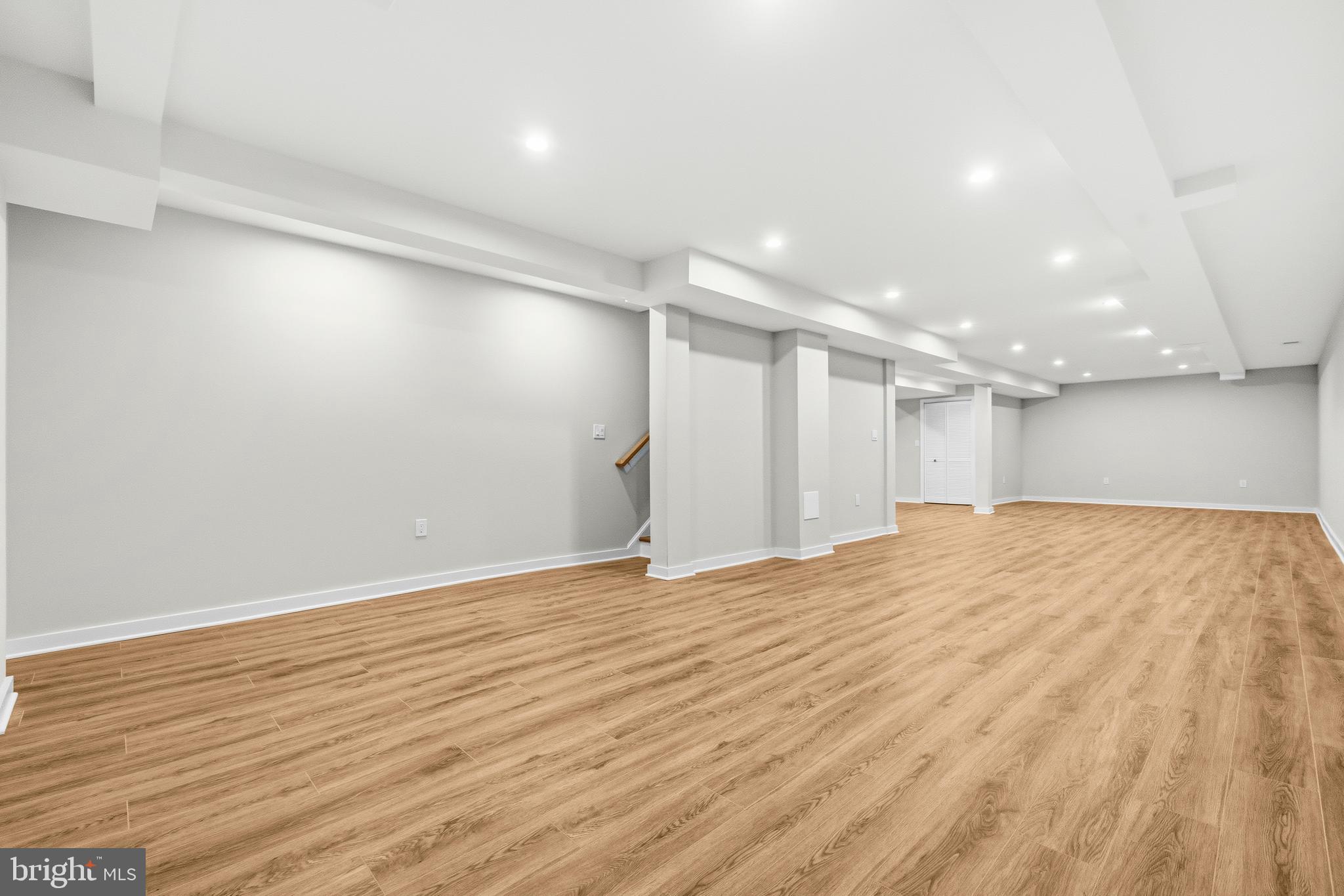 LUXMANOR - Residential