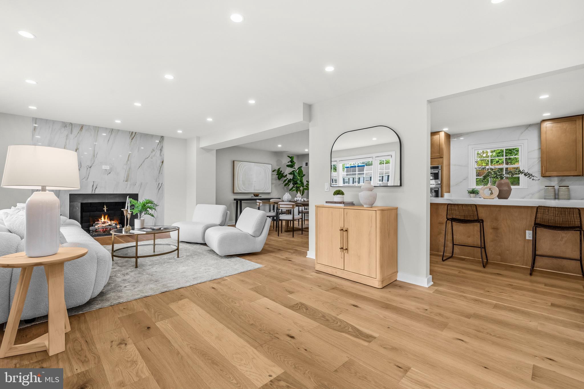 LUXMANOR - Residential