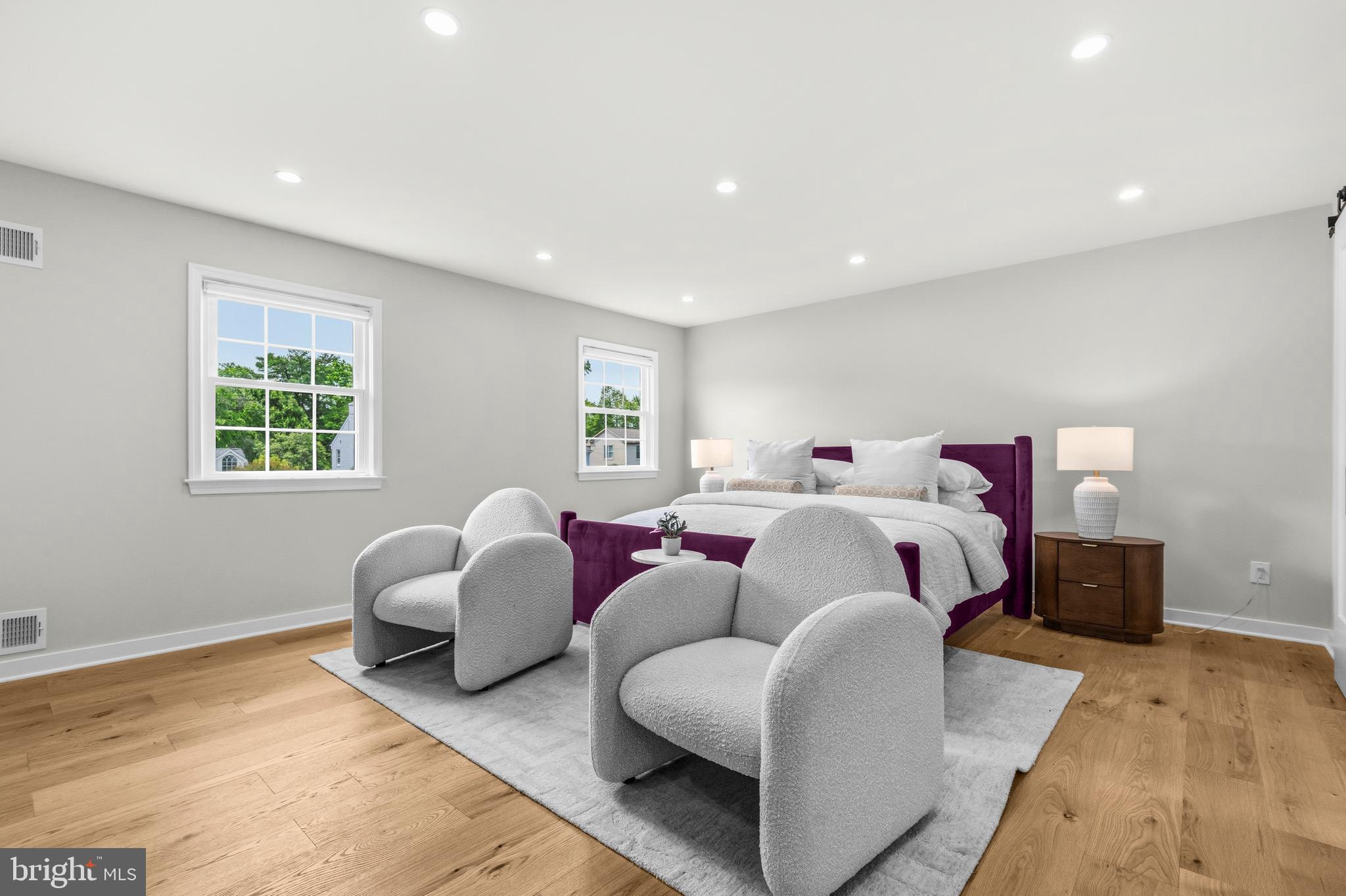 LUXMANOR - Residential