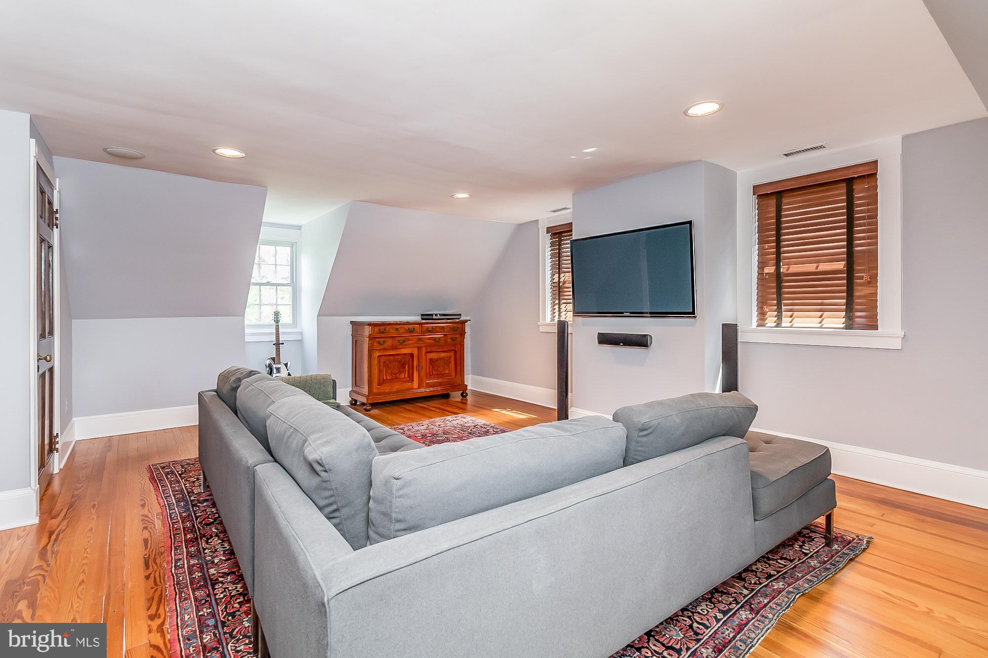 GUILFORD - Residential