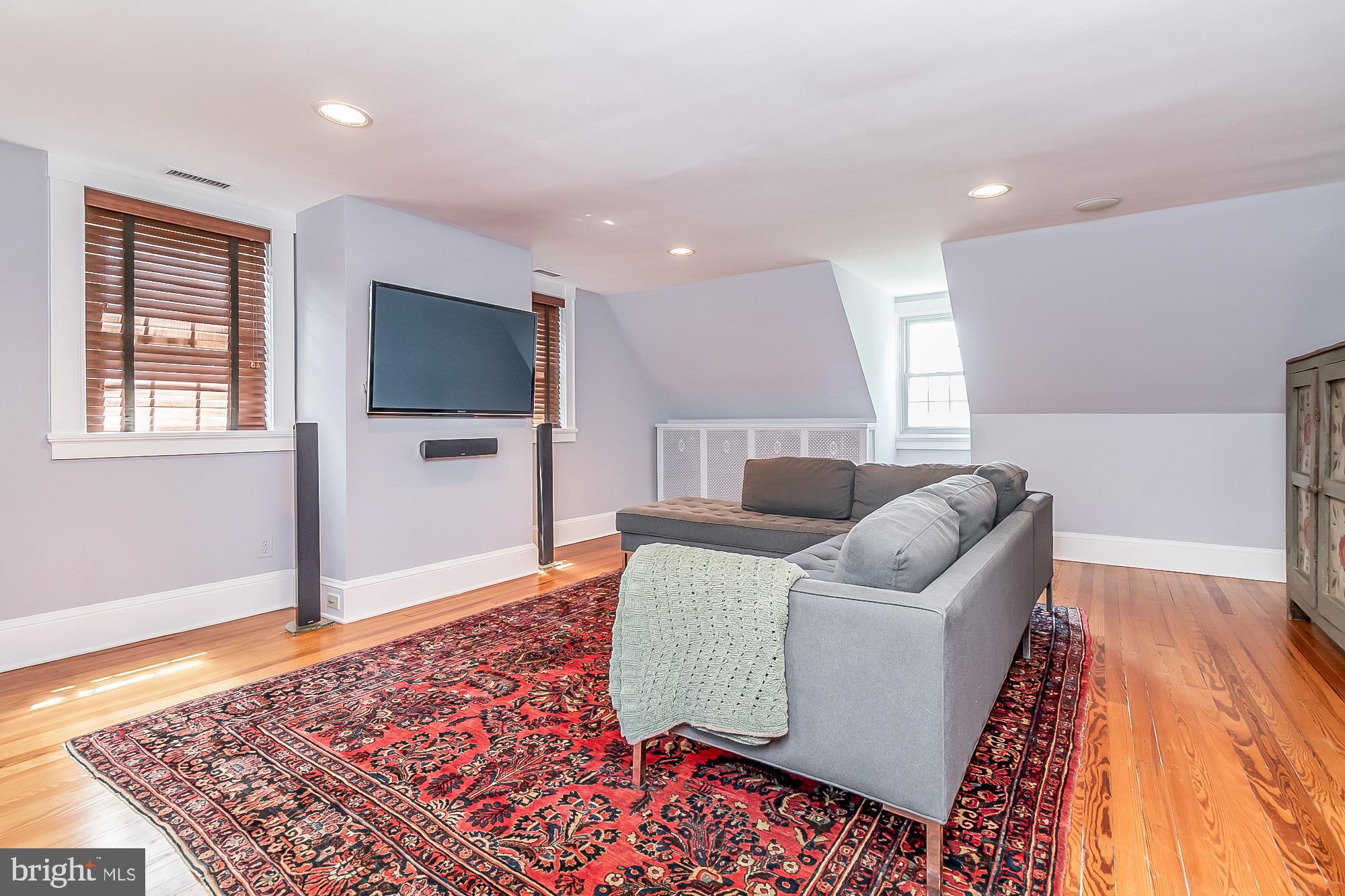 GUILFORD - Residential