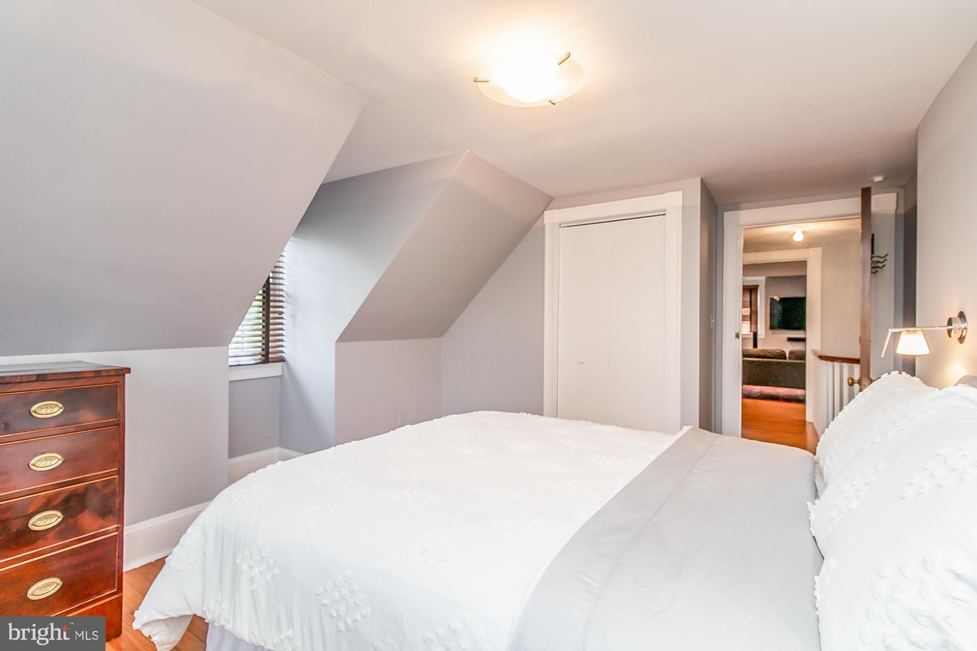 GUILFORD - Residential