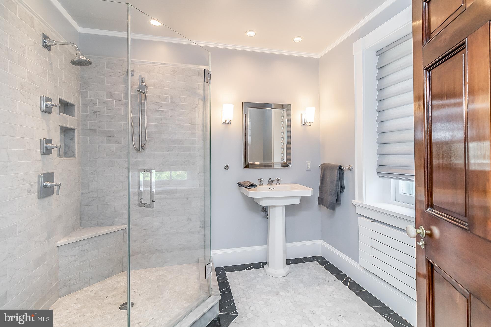 GUILFORD - Residential