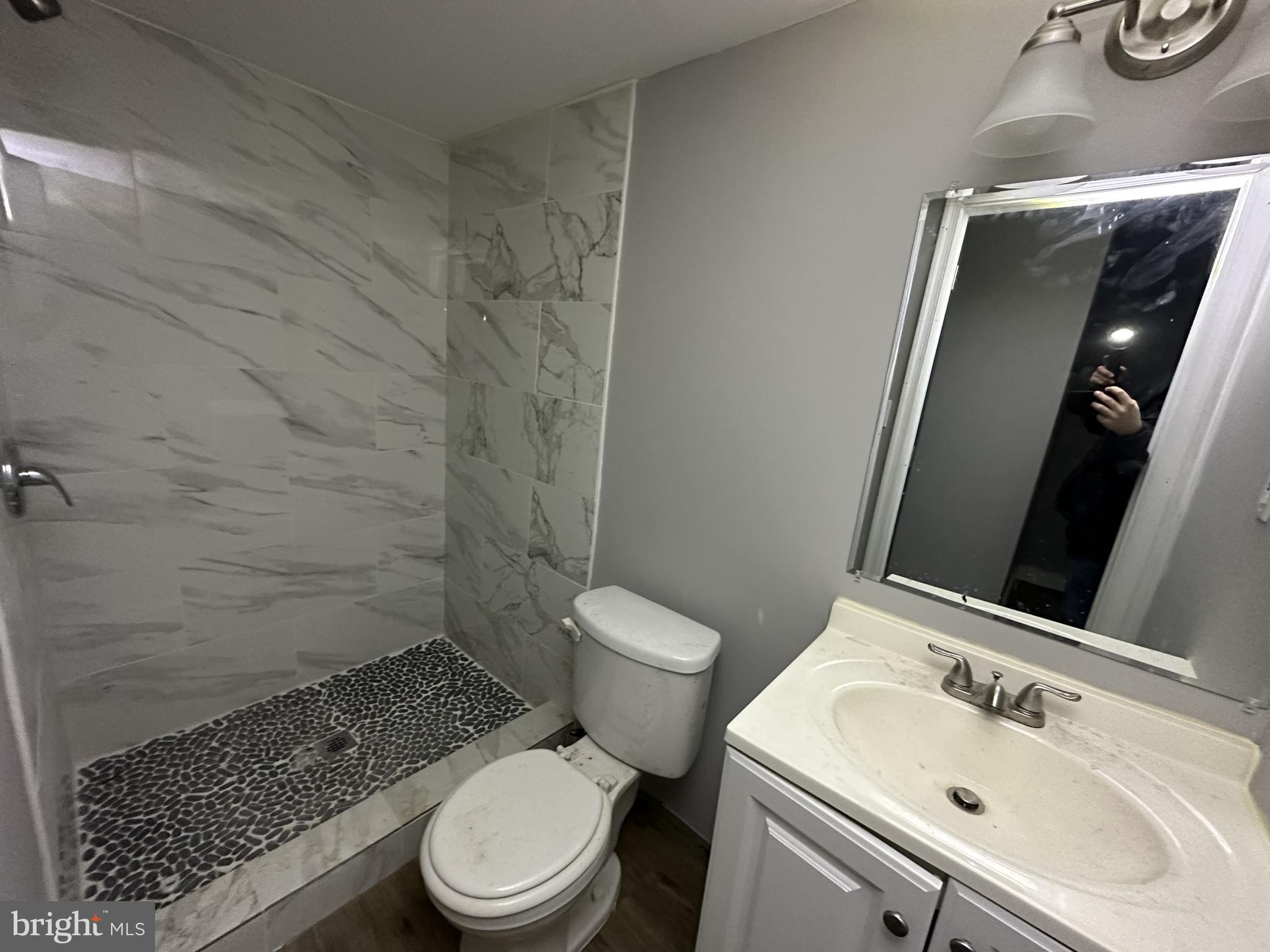 MONDAWMIN - Residential