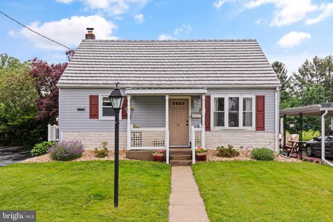 Photo of 715 S 16th Street, COLUMBIA, PA 17512 (MLS # PALA2069732)