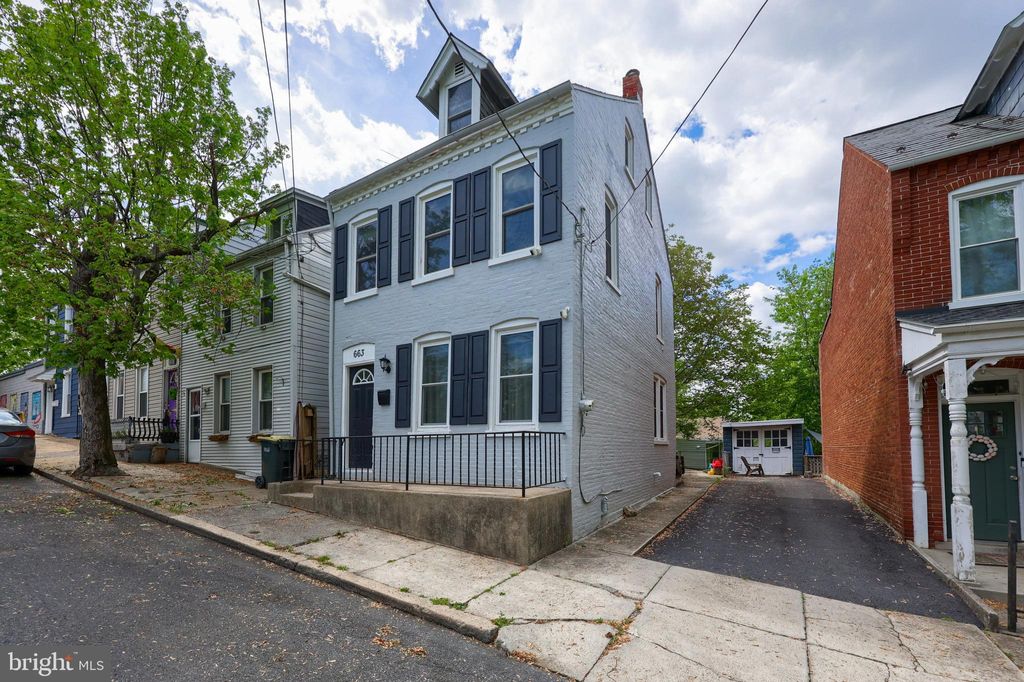 Photo of 663 Fremont Street, LANCASTER, PA 17603 (MLS # PALA2069070)