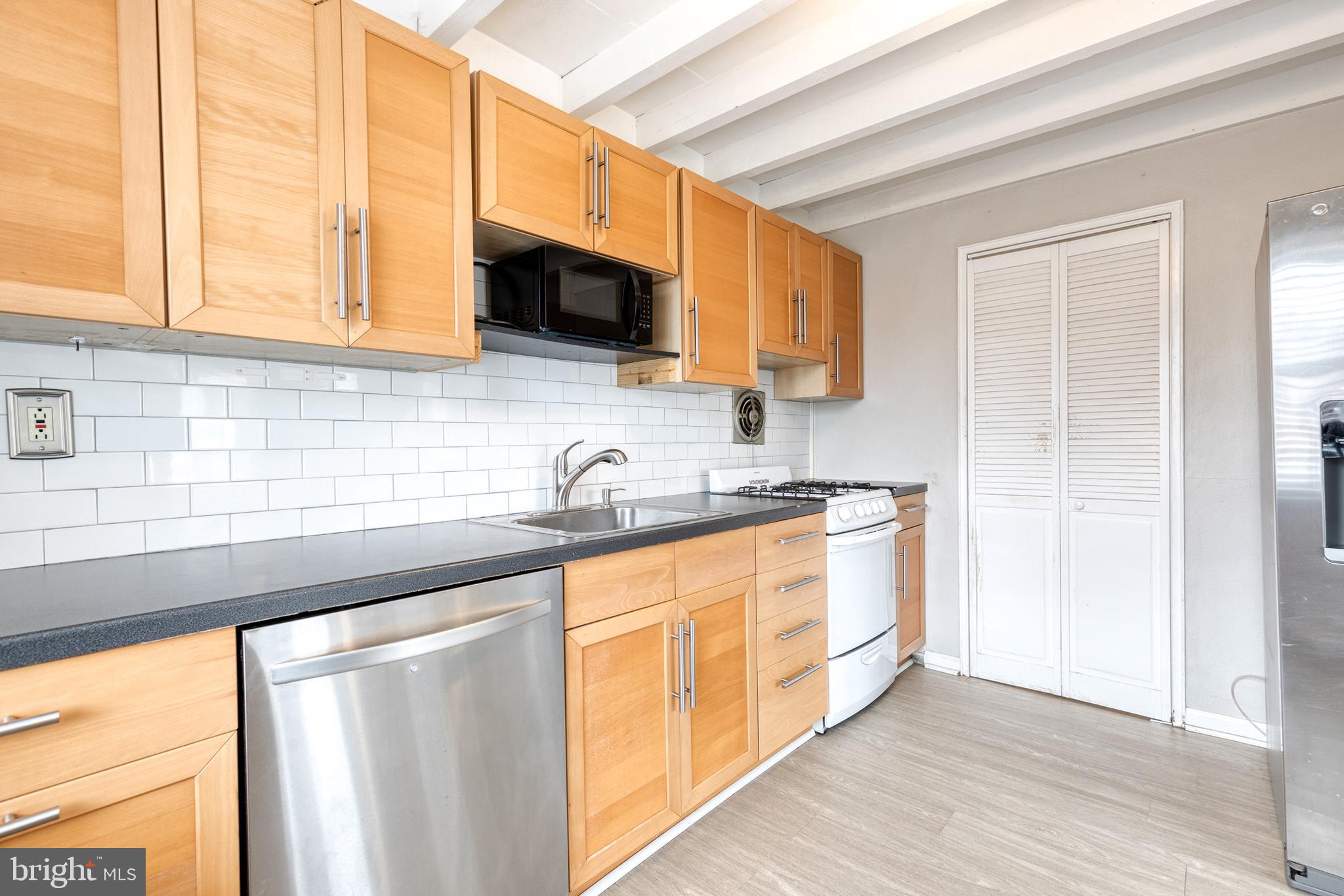 SOMERSET - Residential