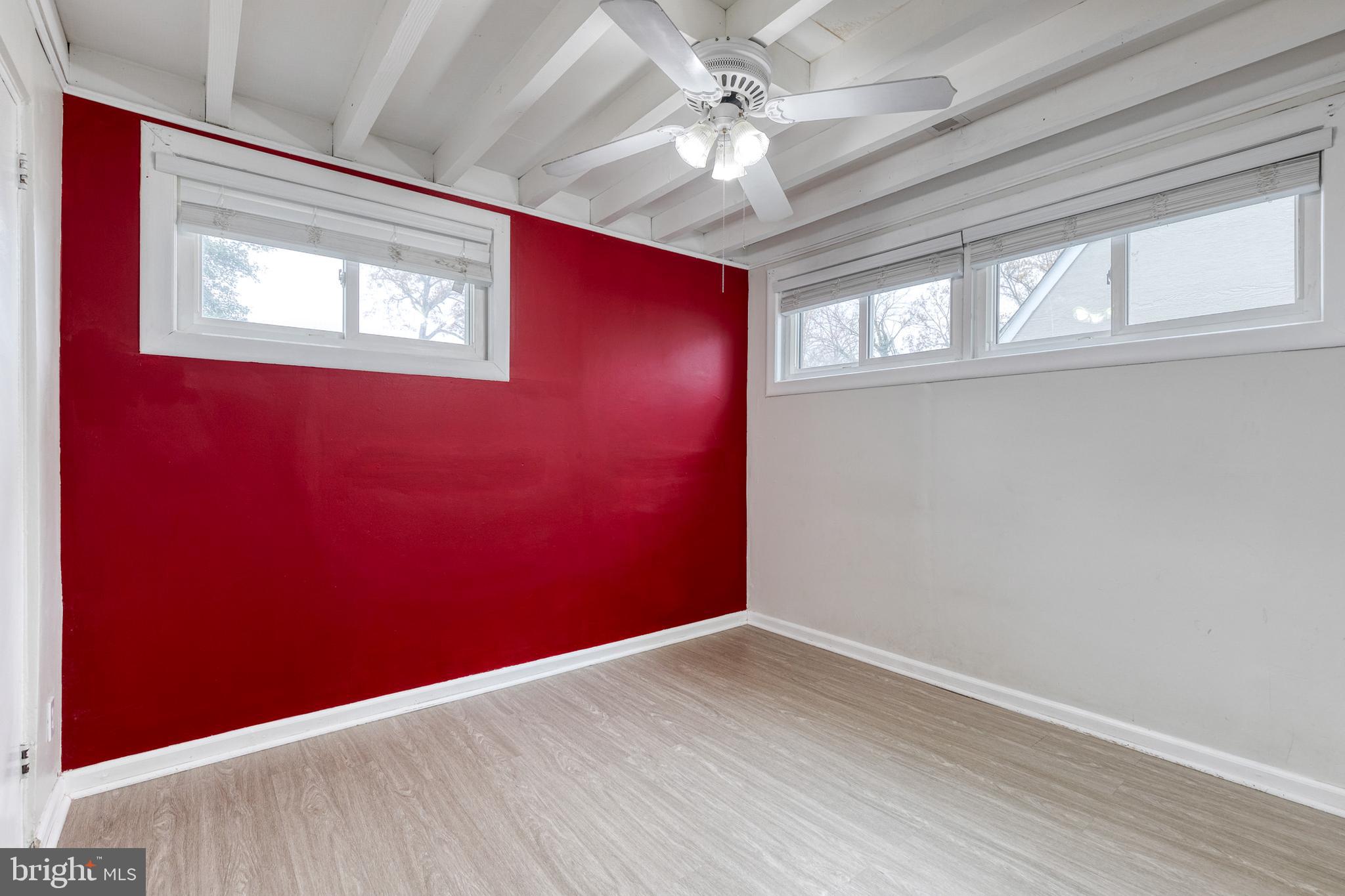 SOMERSET - Residential