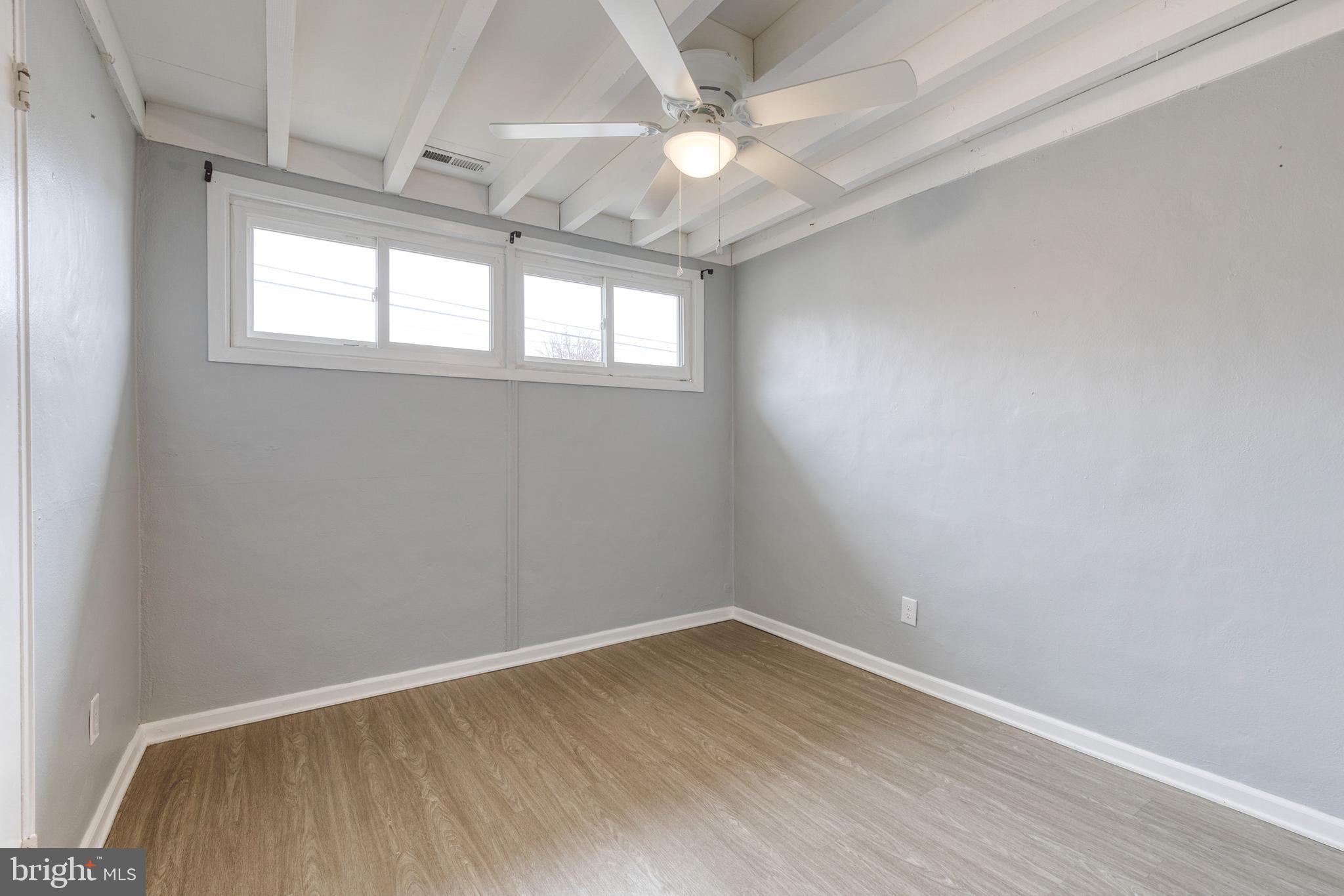 SOMERSET - Residential