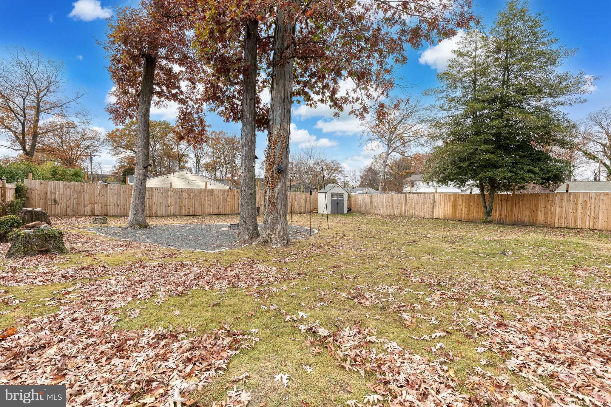 SOMERSET - Residential