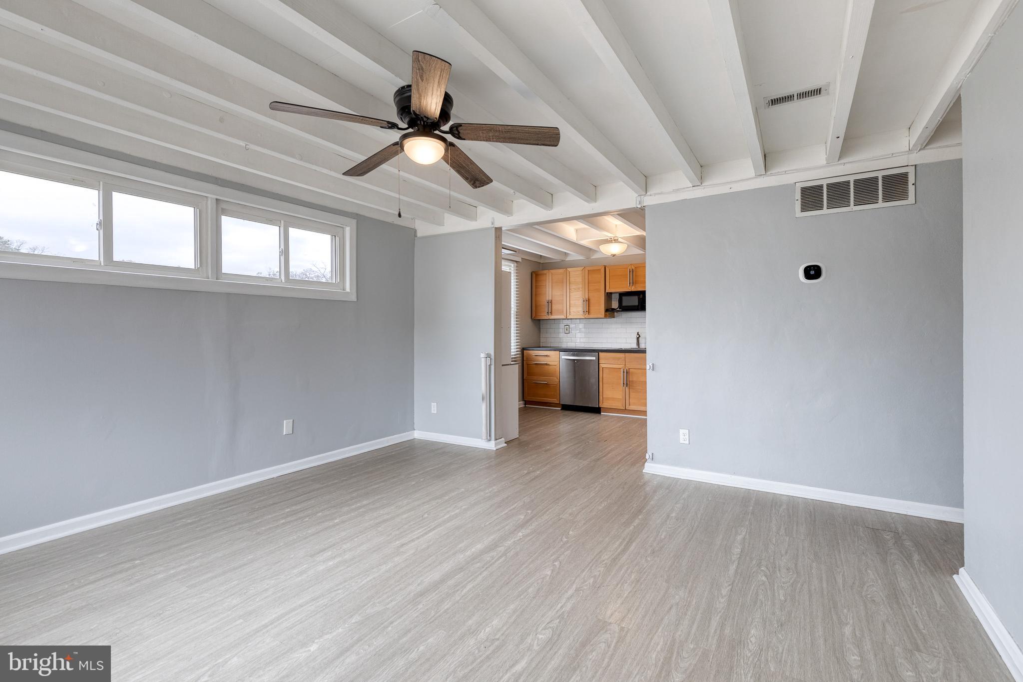 SOMERSET - Residential