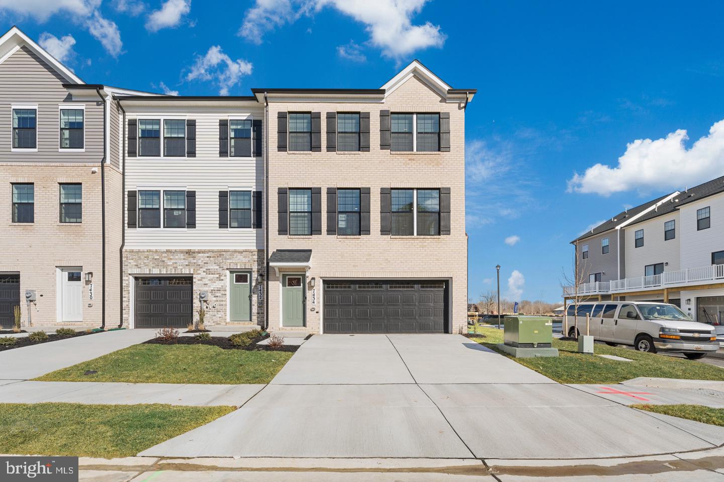 15011 SAPMOSS LANE