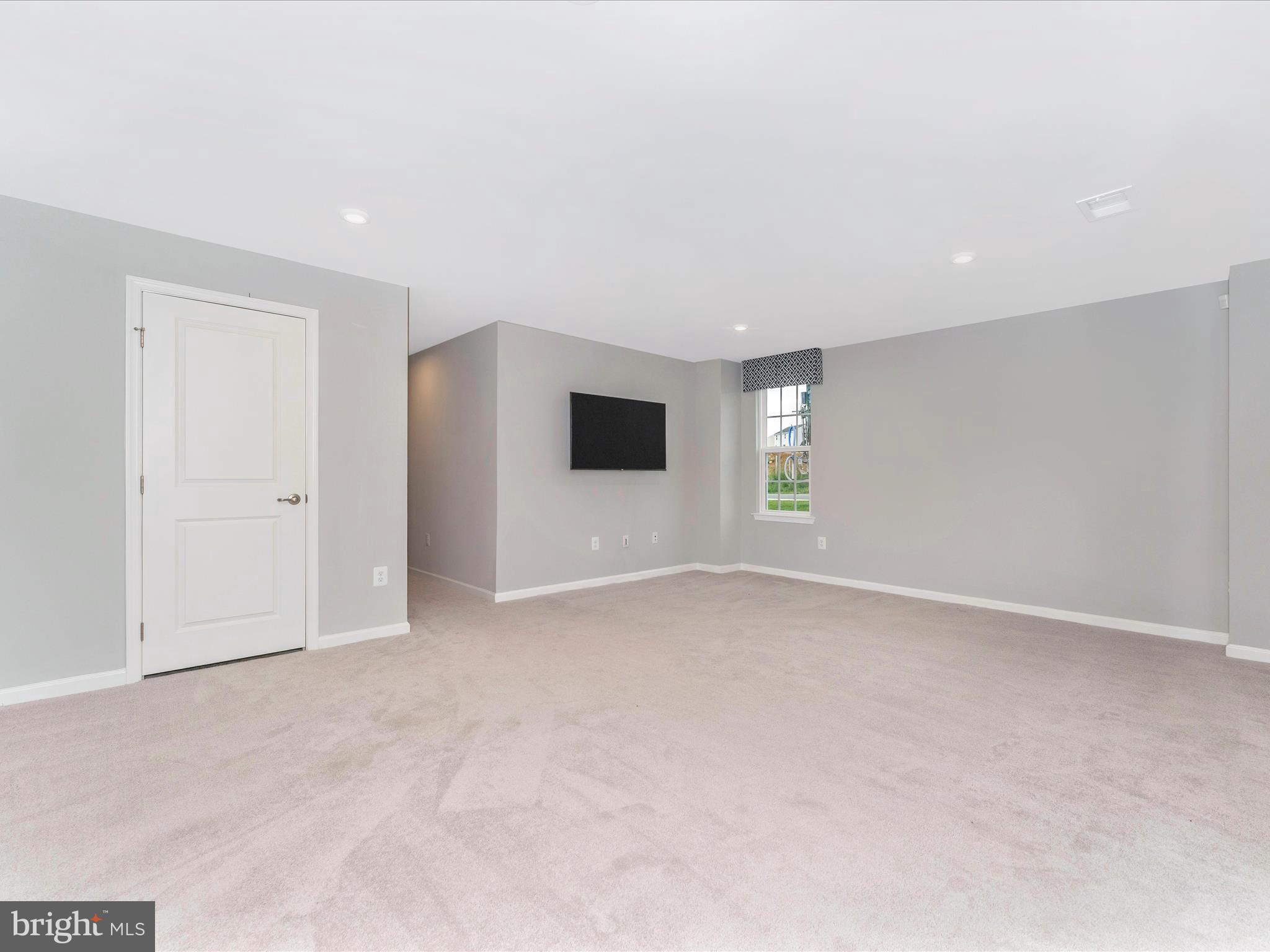 CARDINAL POINTE - Residential