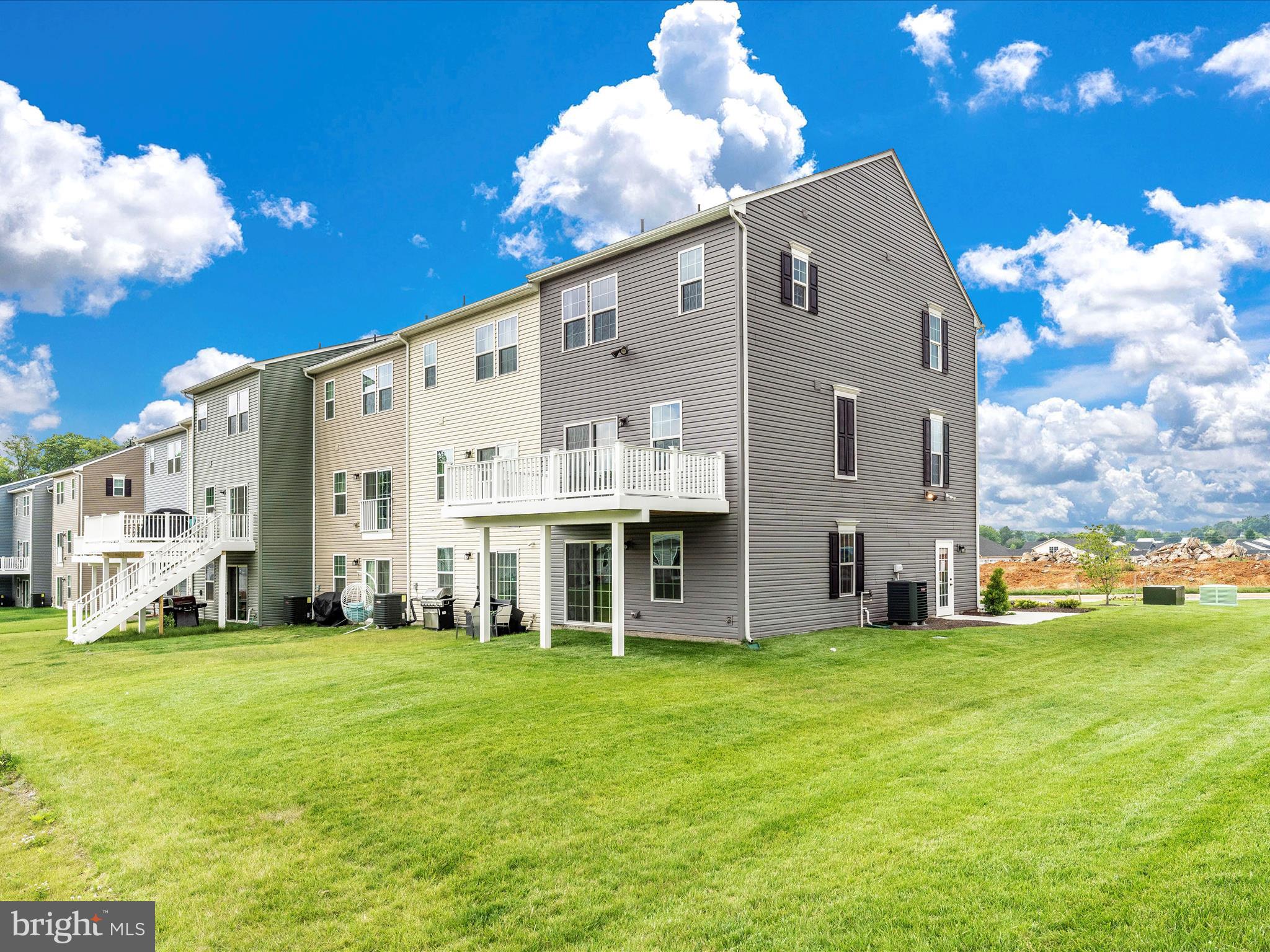 CARDINAL POINTE - Residential