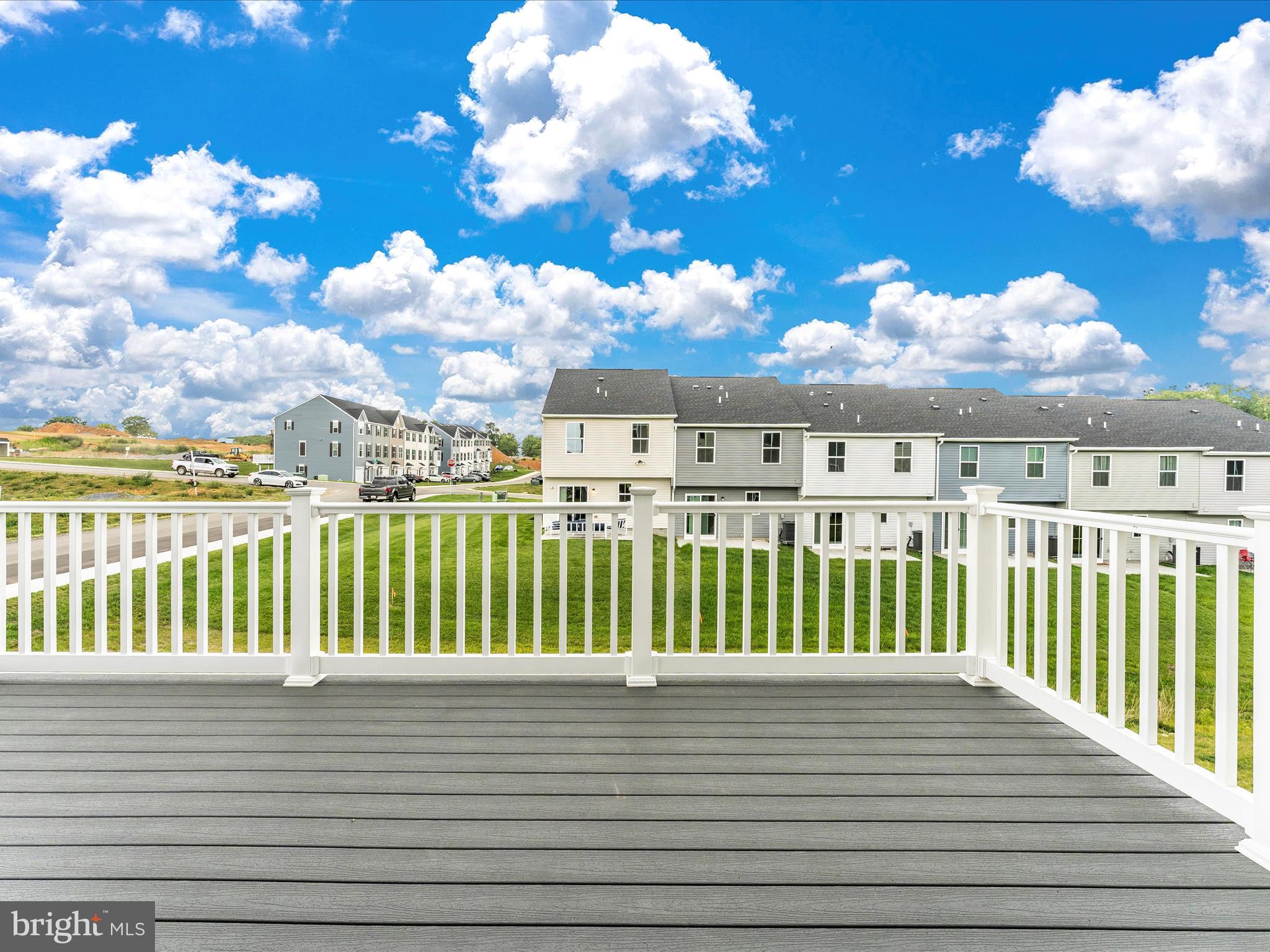 CARDINAL POINTE - Residential