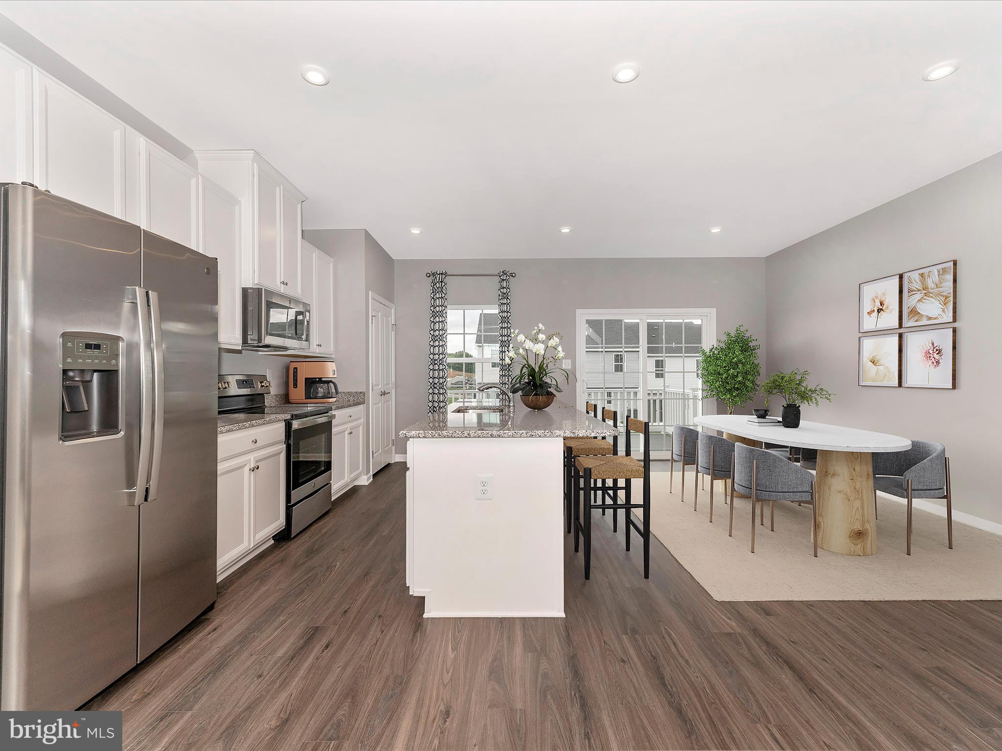 CARDINAL POINTE - Residential