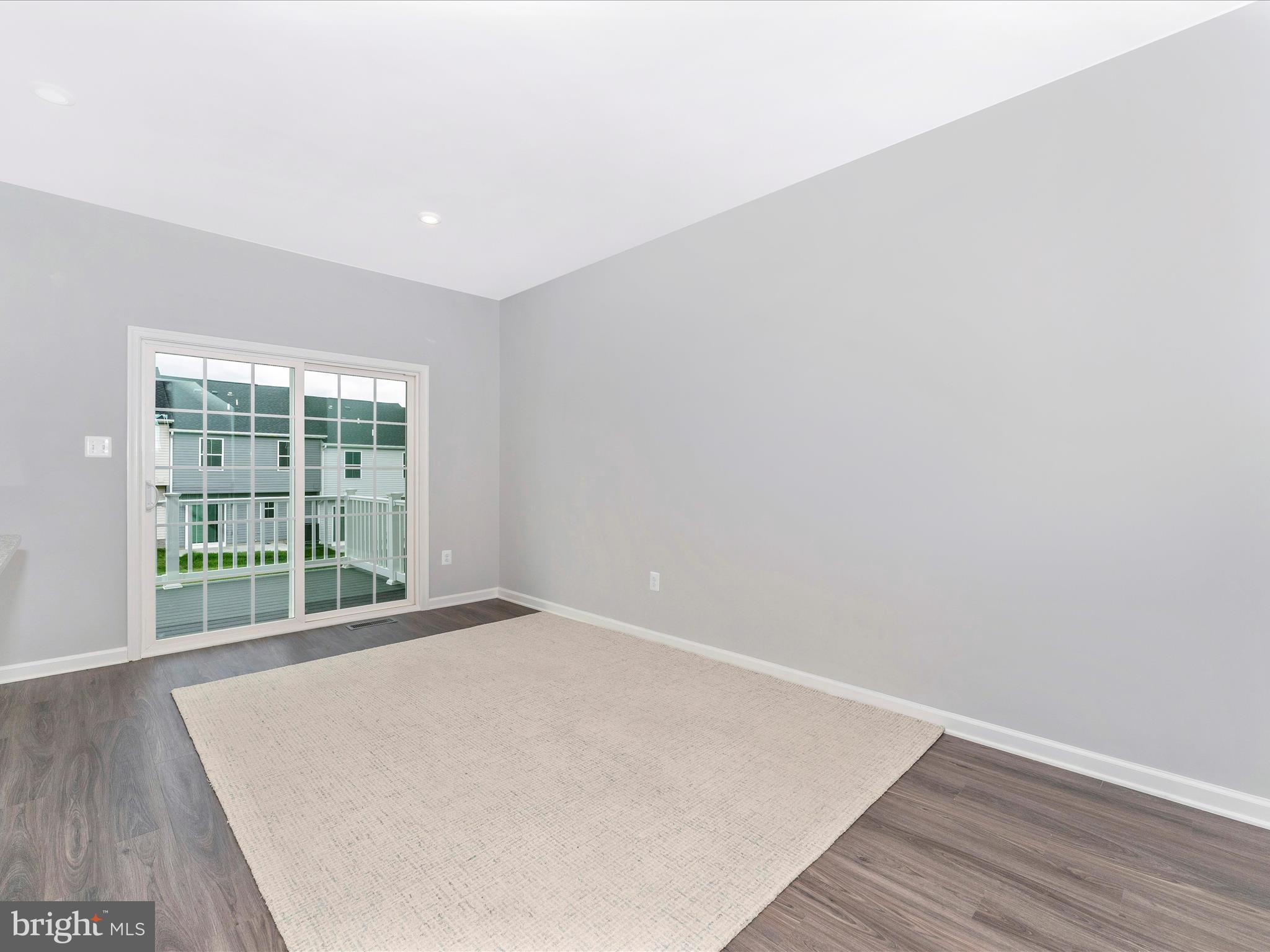 CARDINAL POINTE - Residential