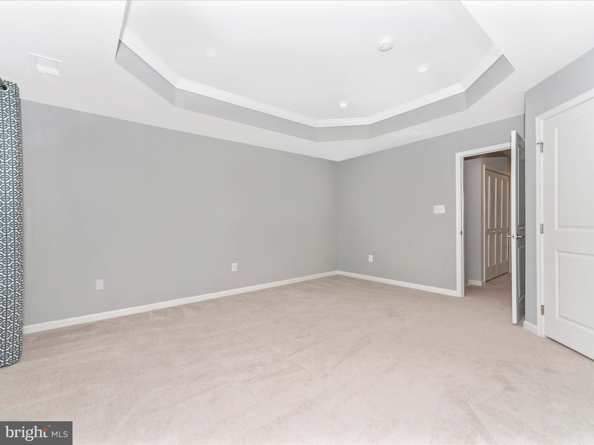 CARDINAL POINTE - Residential