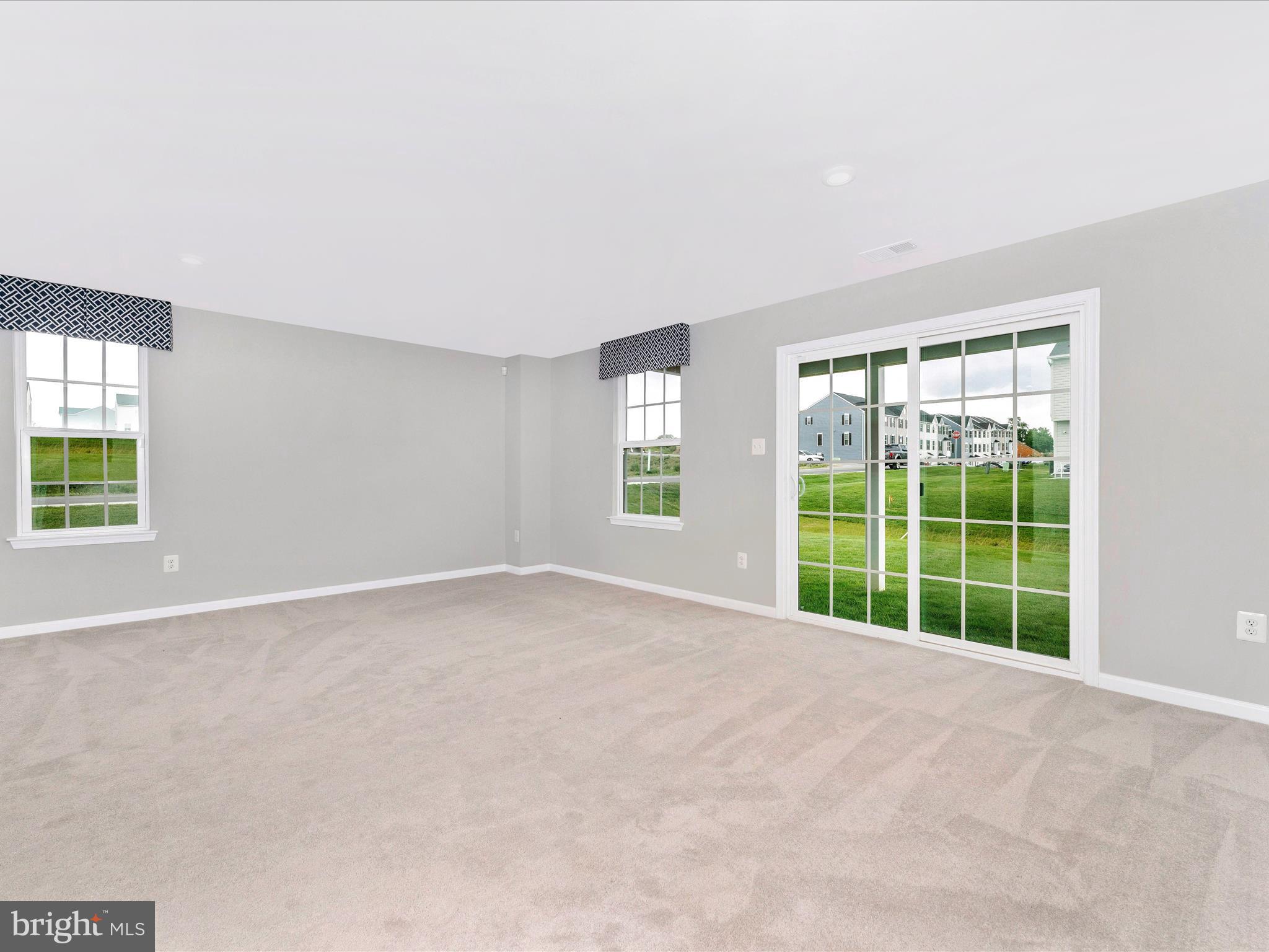 CARDINAL POINTE - Residential