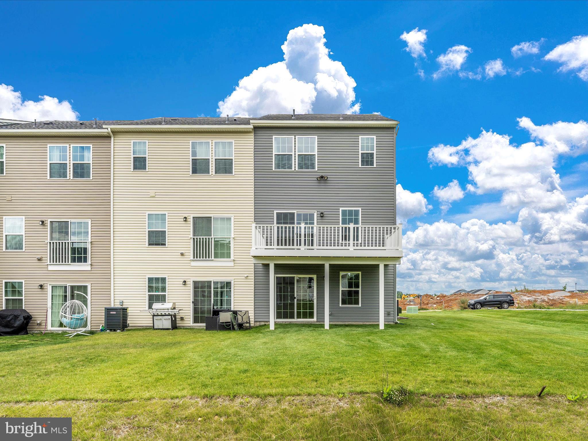 CARDINAL POINTE - Residential