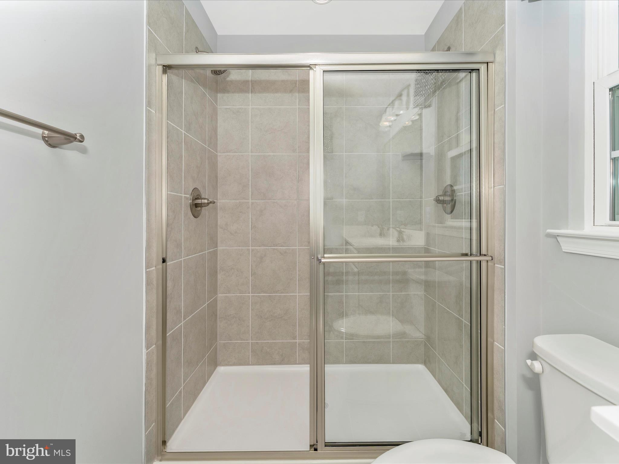 CARDINAL POINTE - Residential