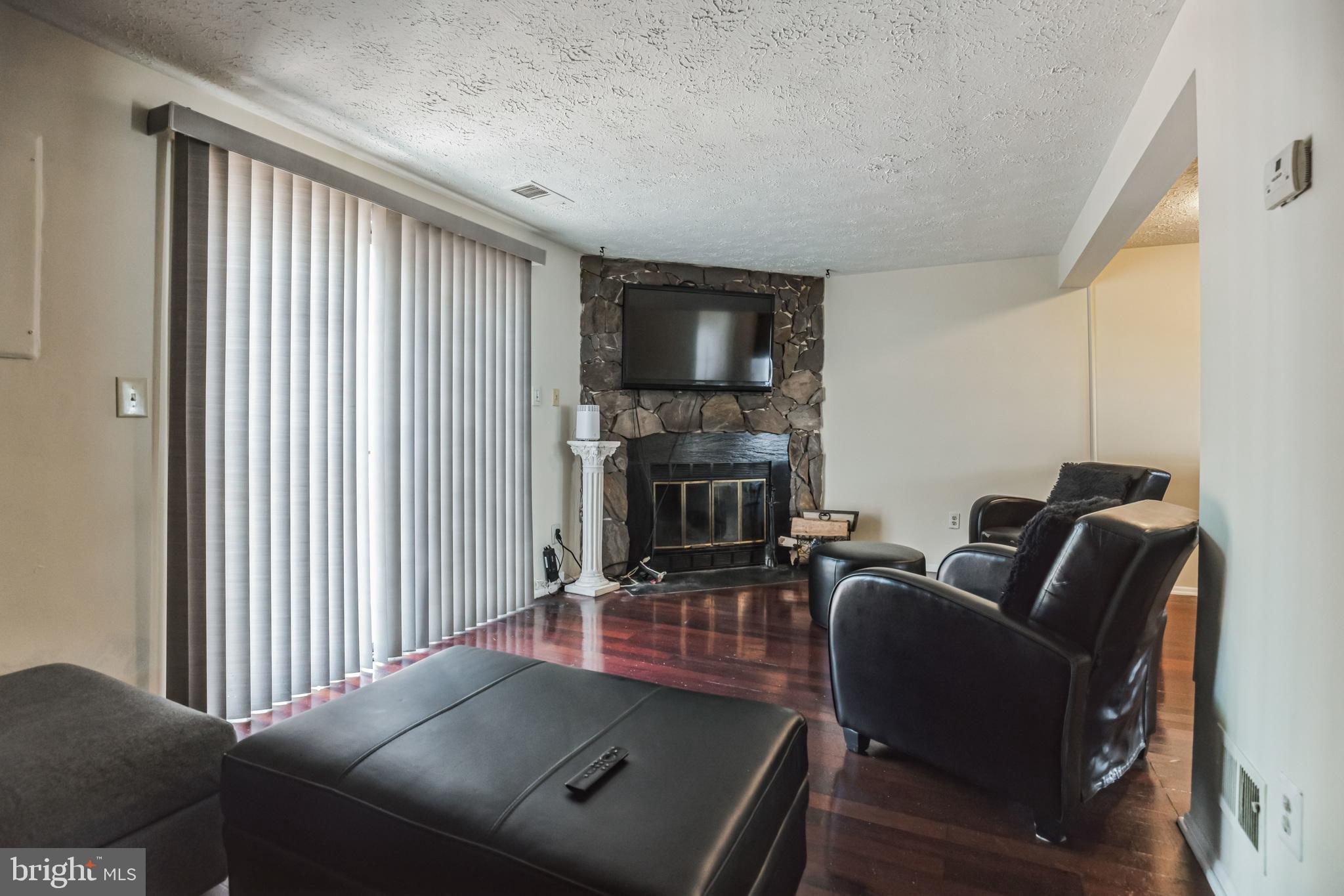 MARLBOROUGH TOWNE - Residential