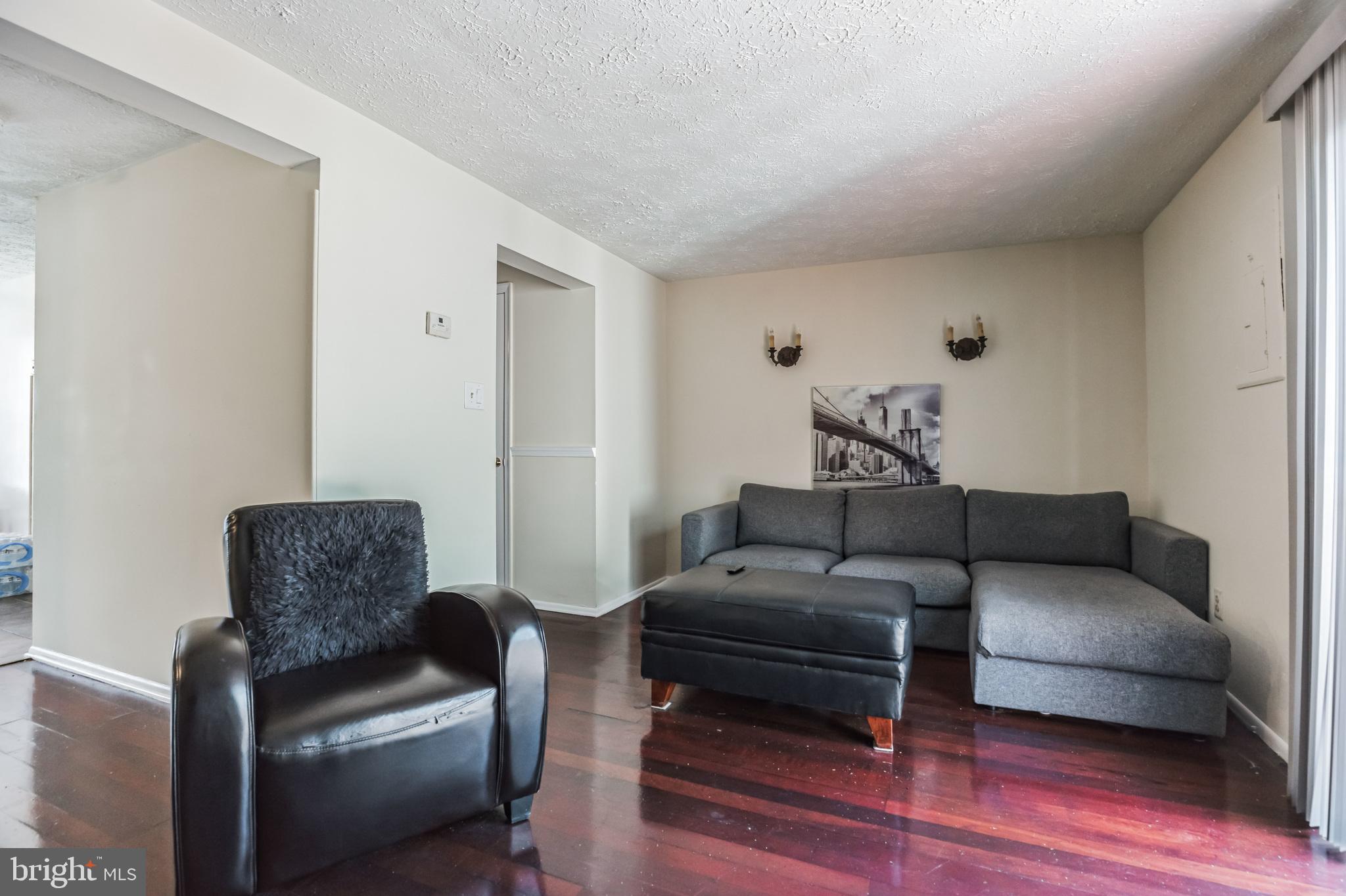 MARLBOROUGH TOWNE - Residential