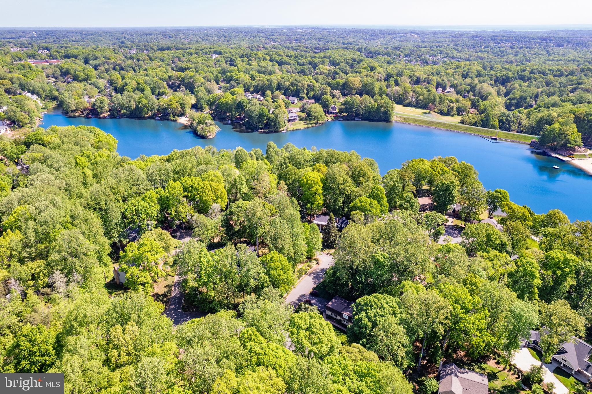 LAKE MONTCLAIR - Residential