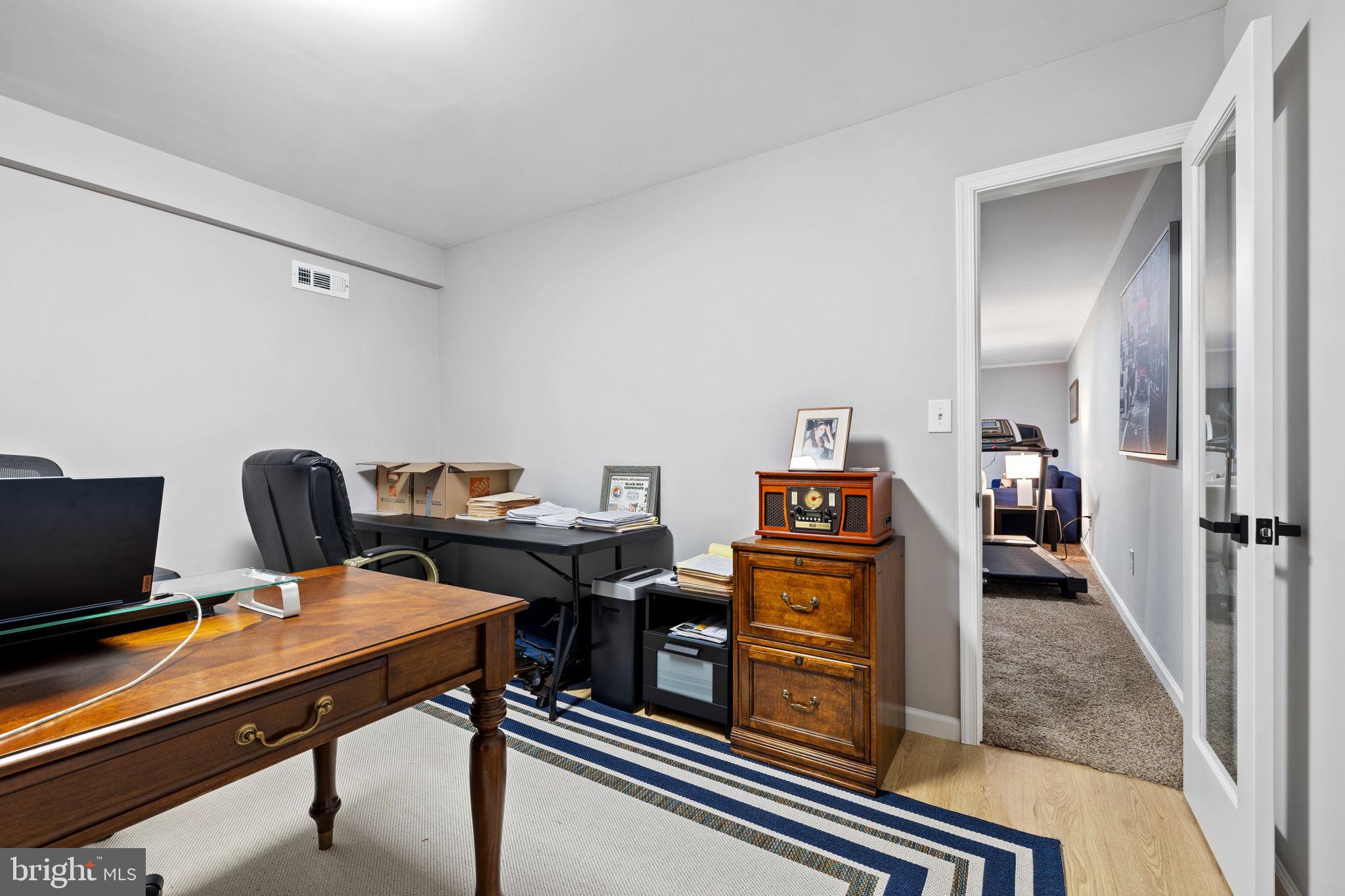 LAKE MONTCLAIR - Residential