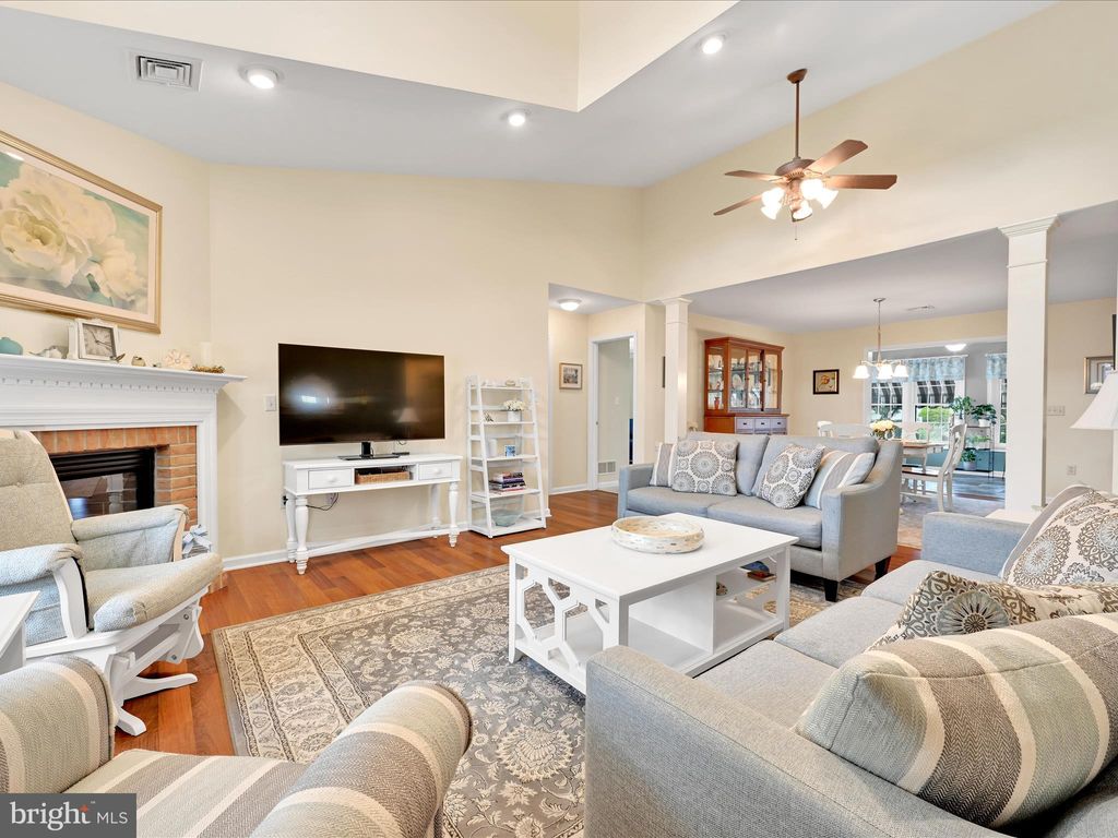 Photo of 981 Cambridge Drive, MANHEIM, PA 17545 (MLS # PALA2077216)