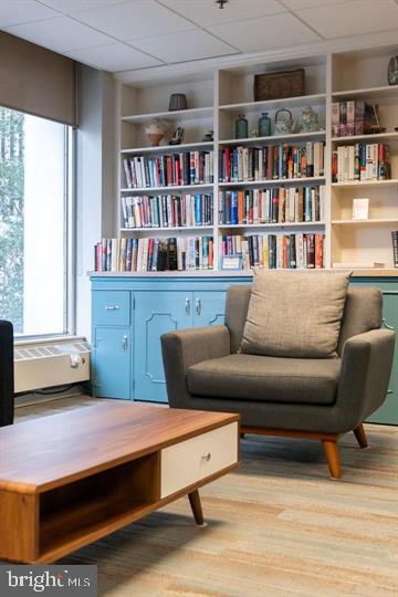 LOGAN SQUARE - Residential