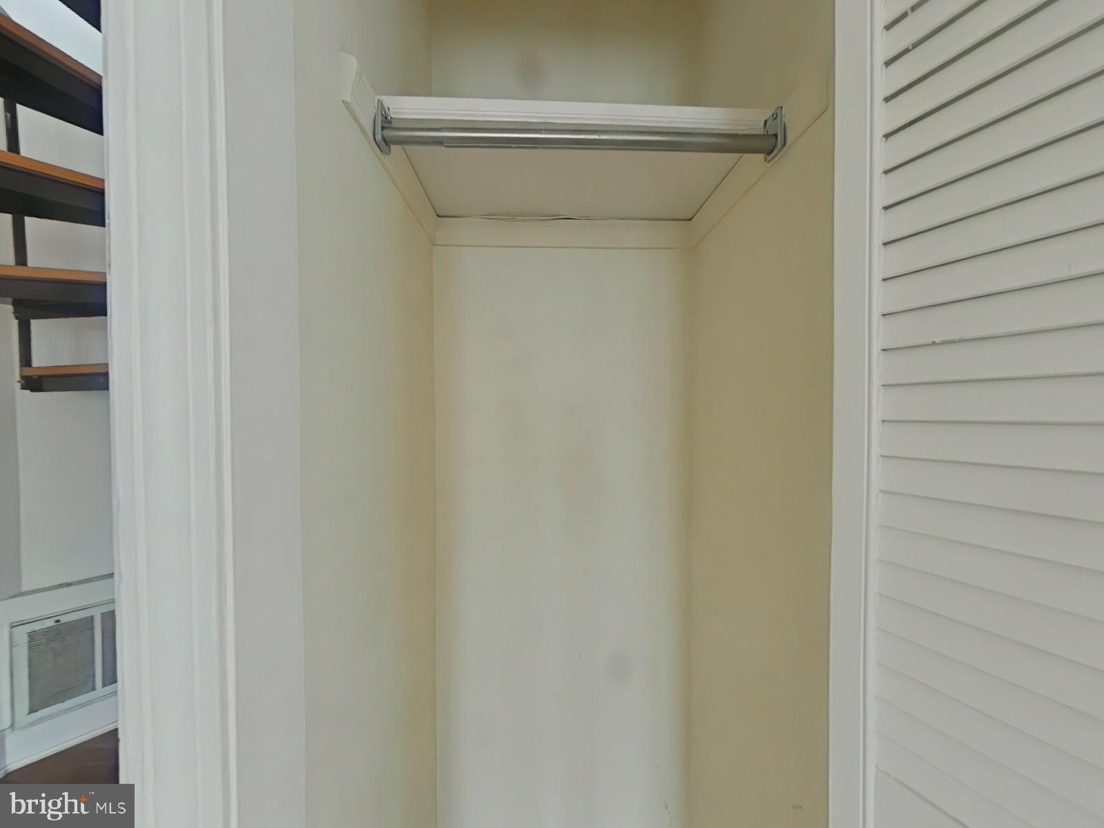 GRADUATE HOSPITAL - Residential Lease