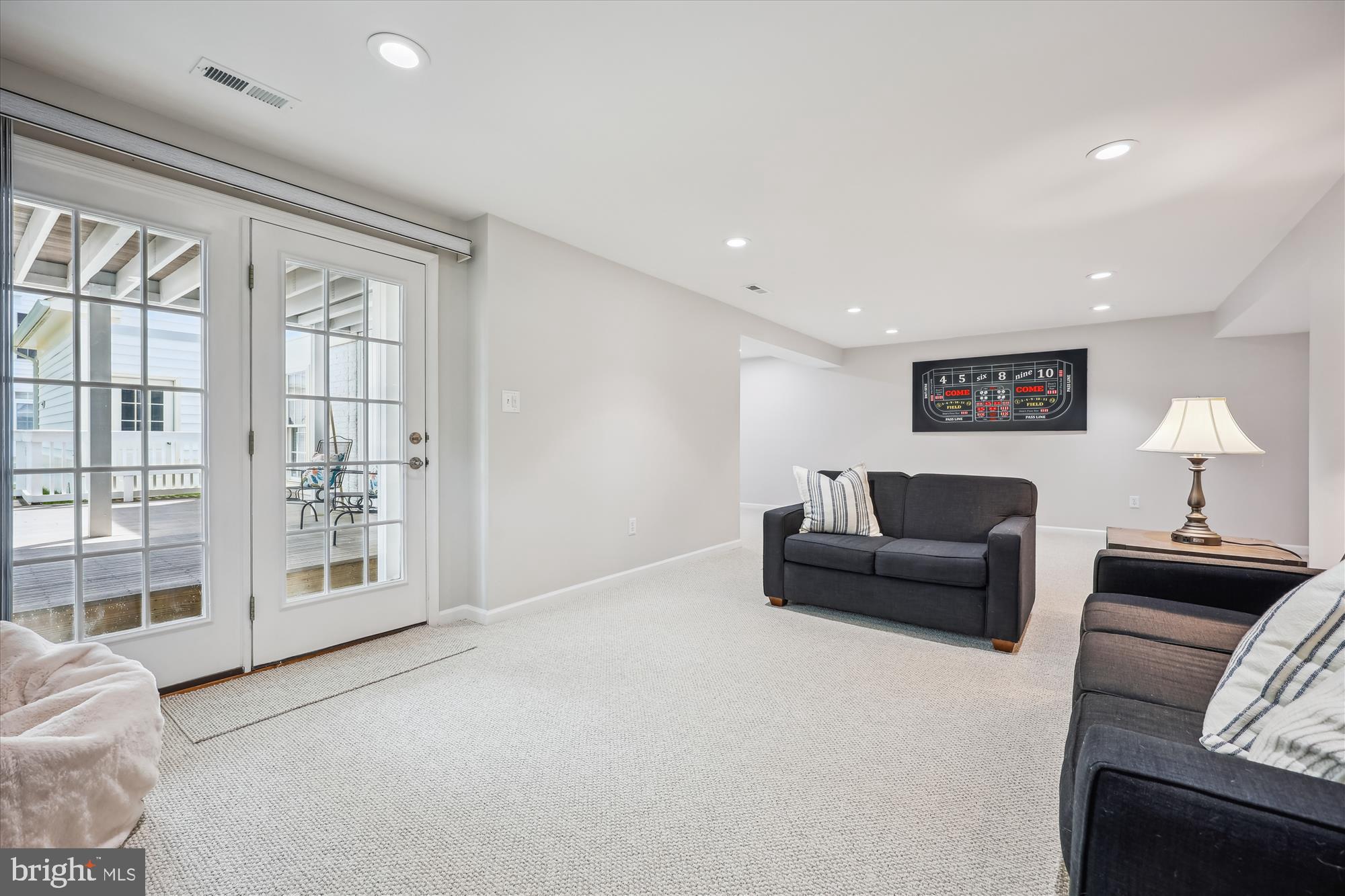 LAKELANDS - Residential