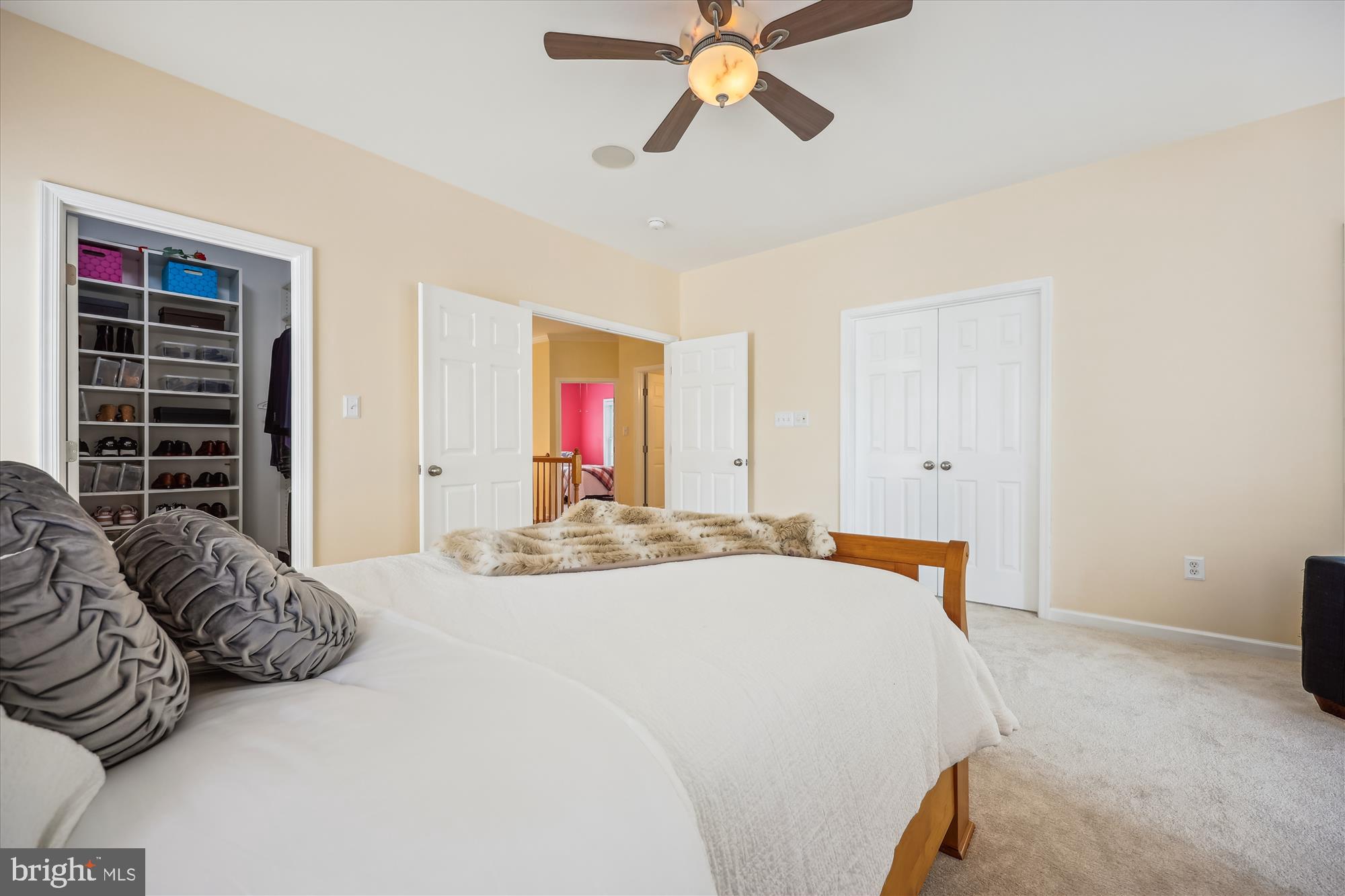 LAKELANDS - Residential