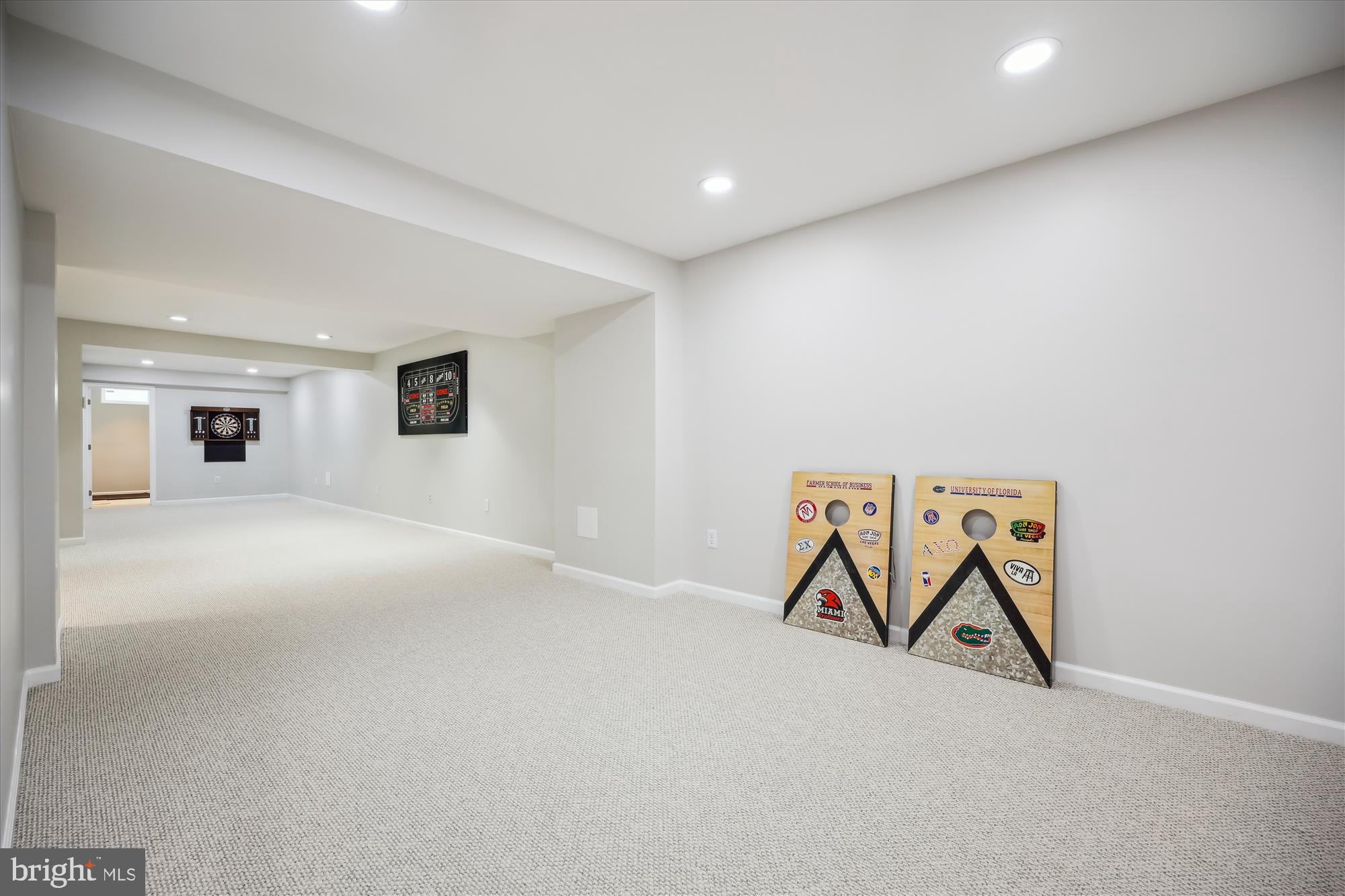 LAKELANDS - Residential