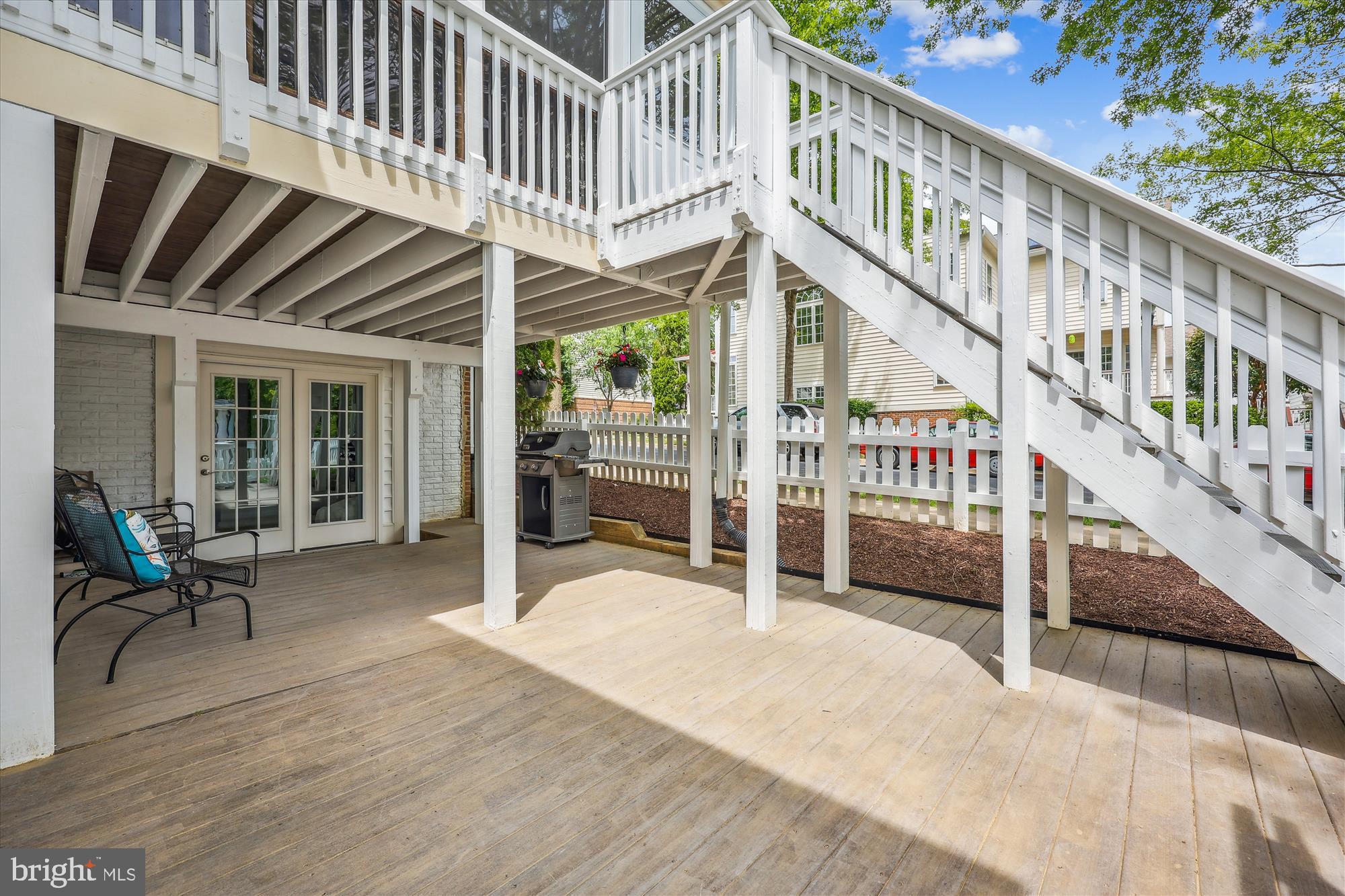 LAKELANDS - Residential