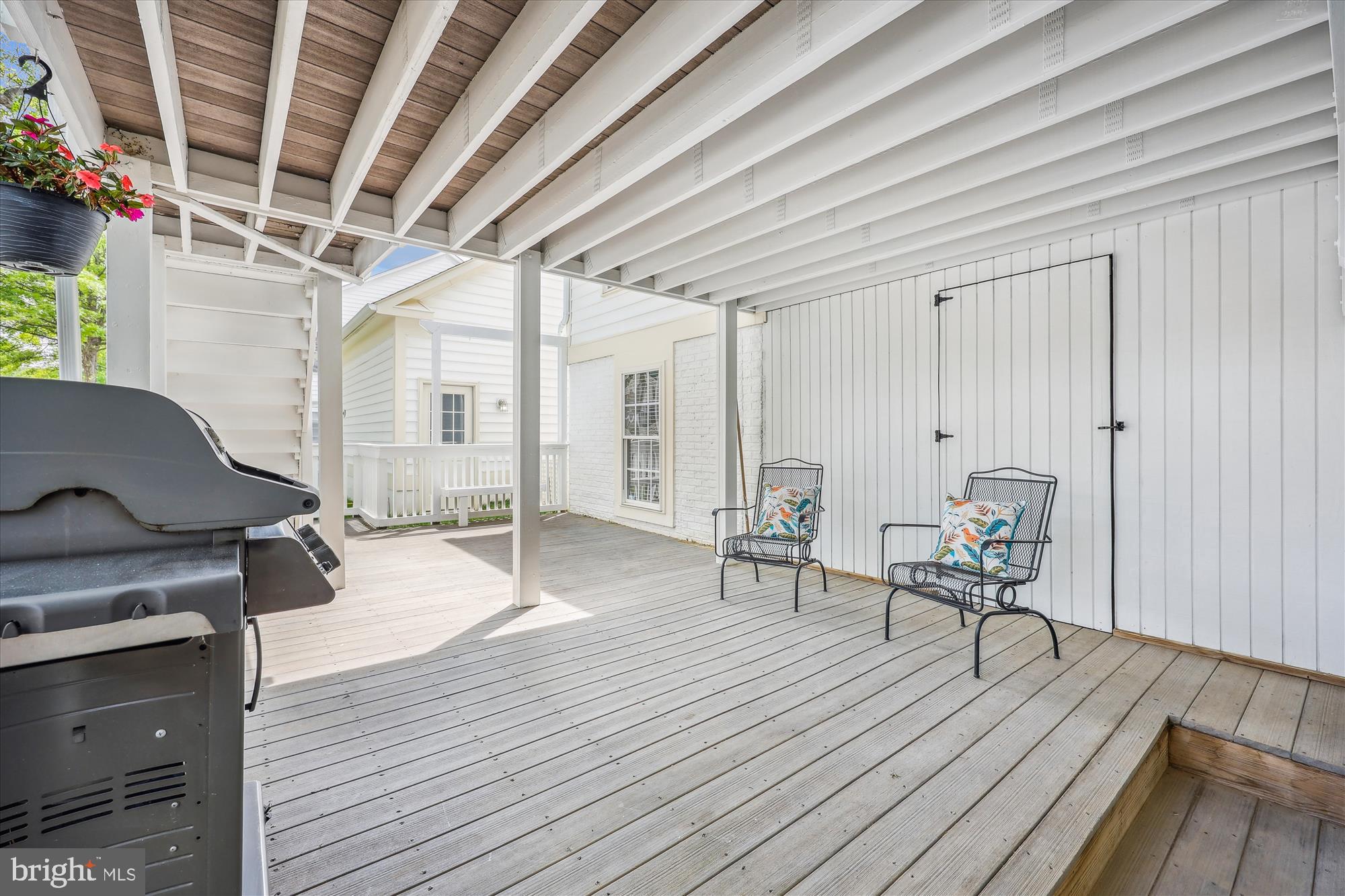 LAKELANDS - Residential