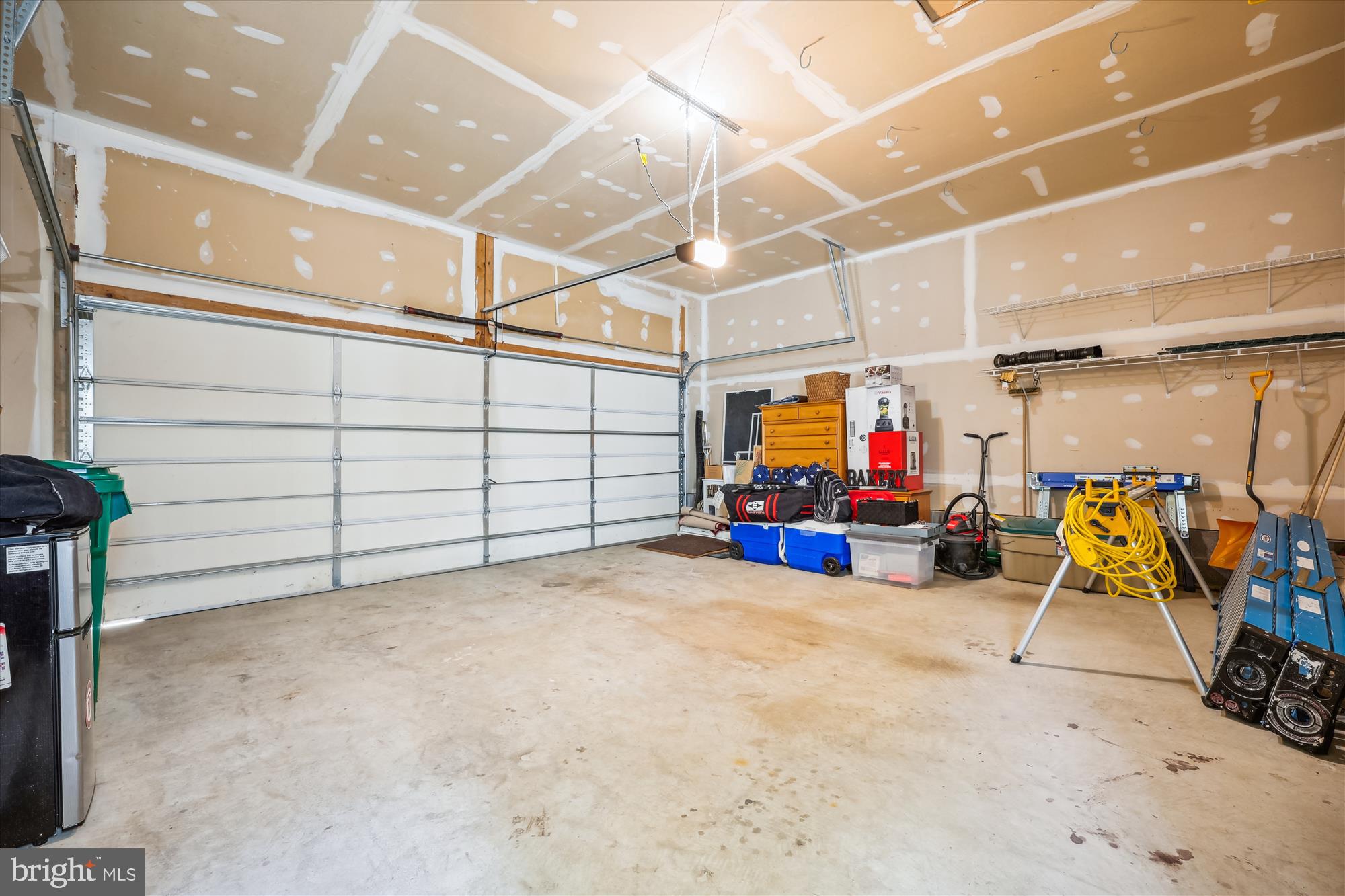 LAKELANDS - Residential