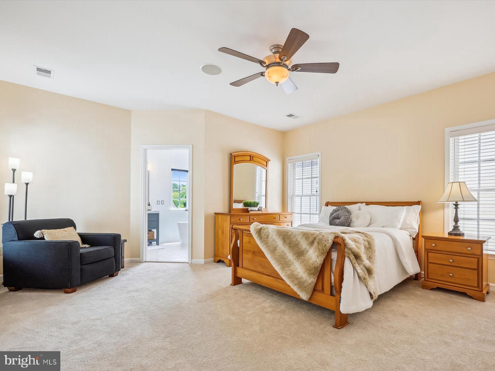 LAKELANDS - Residential