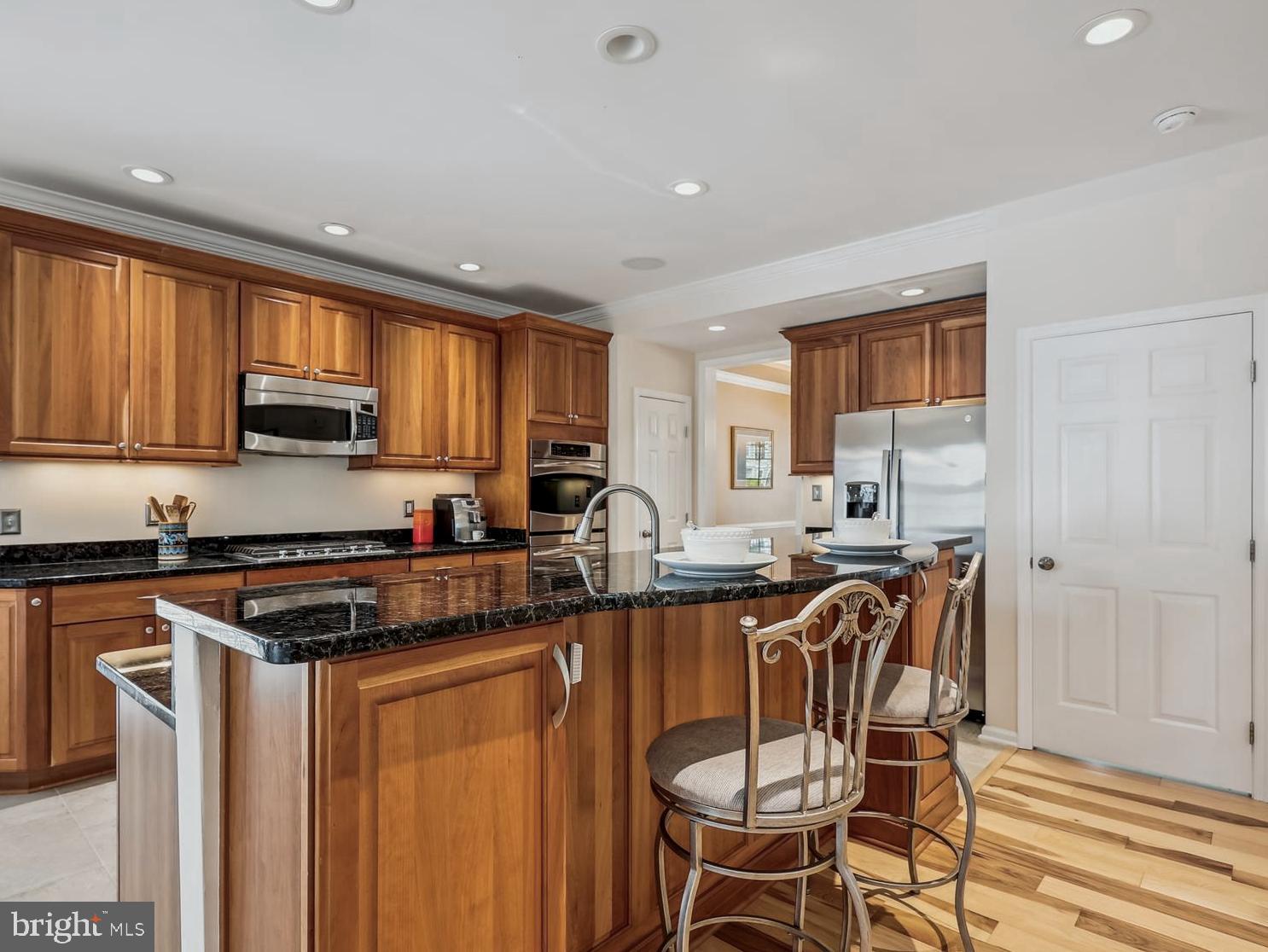 LAKELANDS - Residential