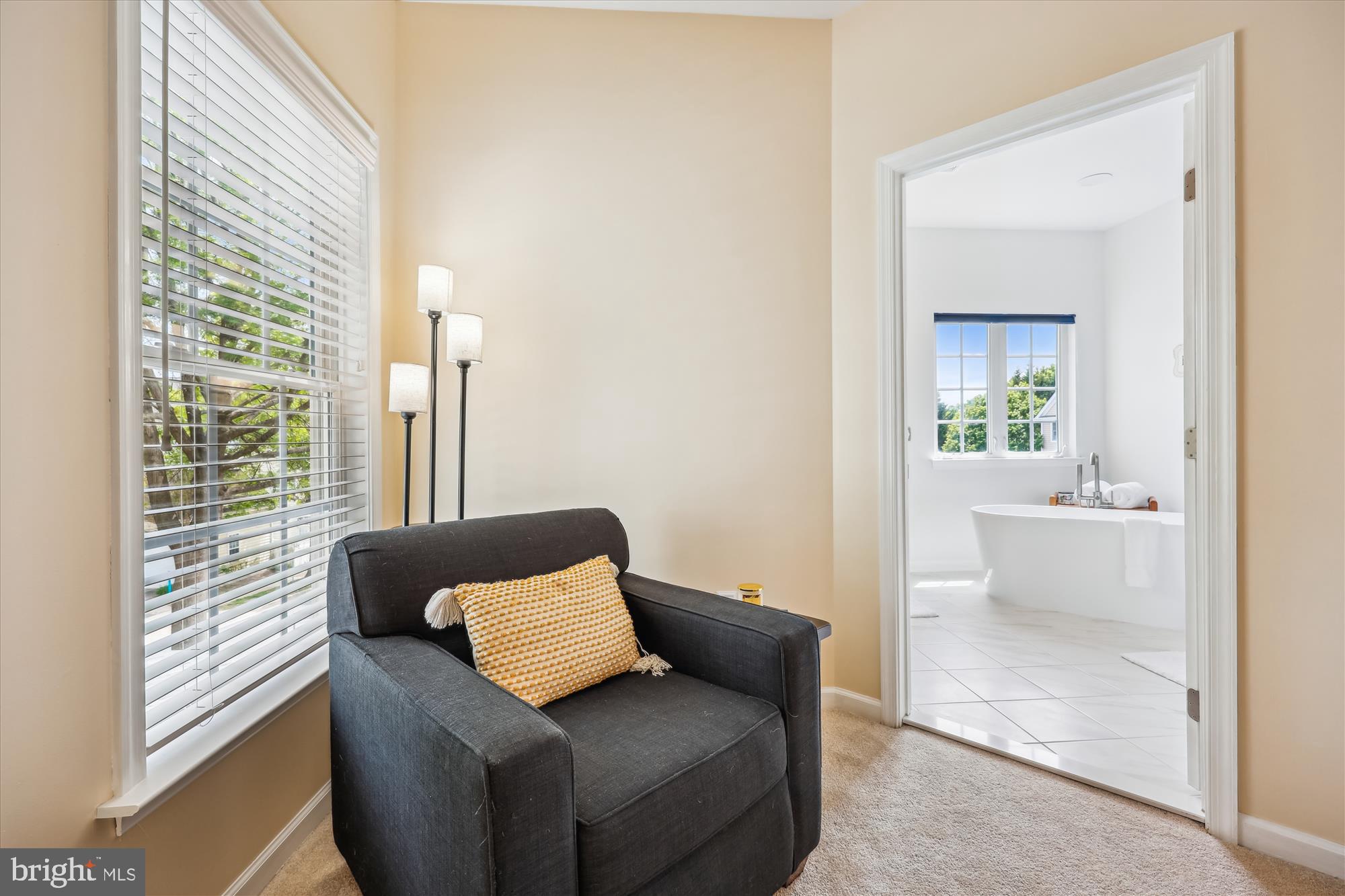 LAKELANDS - Residential