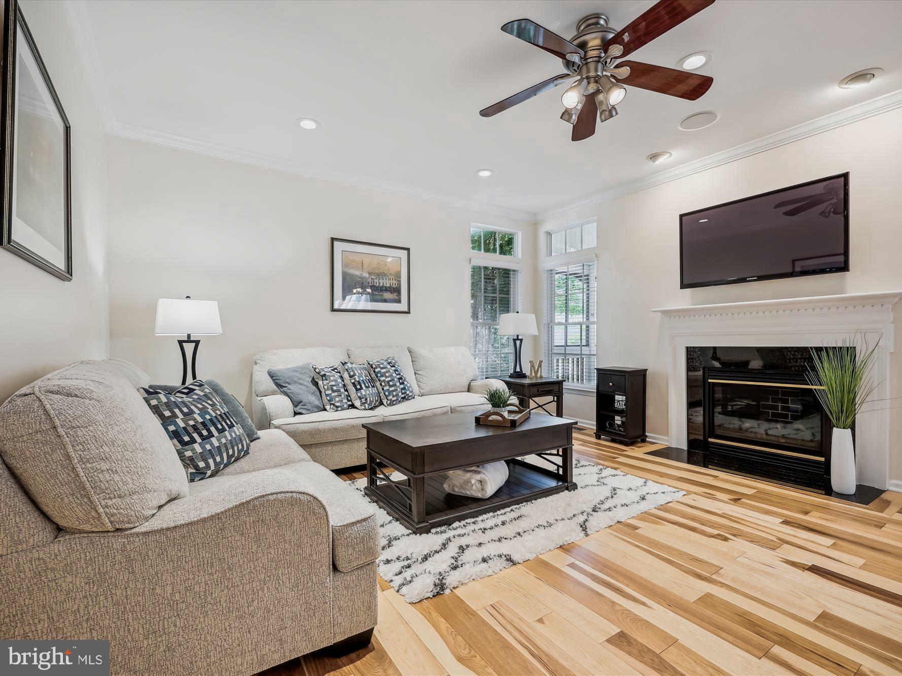 LAKELANDS - Residential