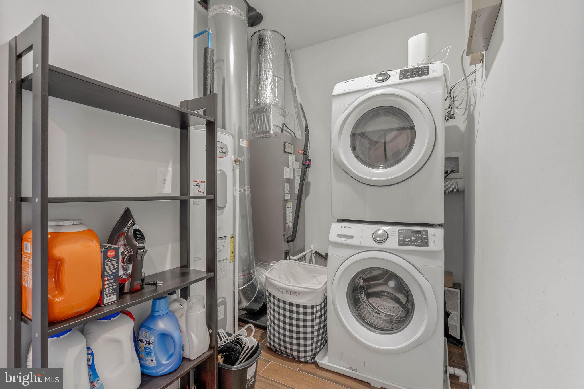 OLDE KENSINGTON - Residential