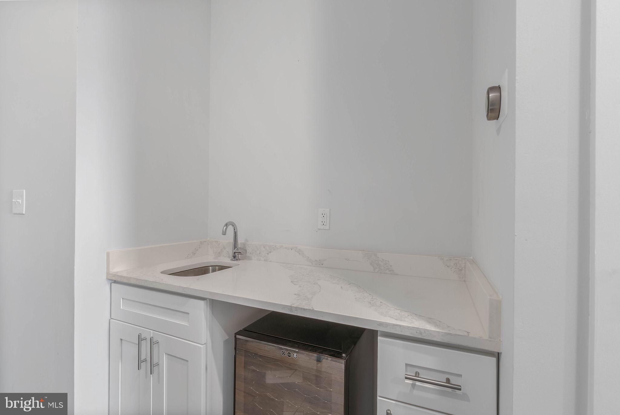 OLDE KENSINGTON - Residential