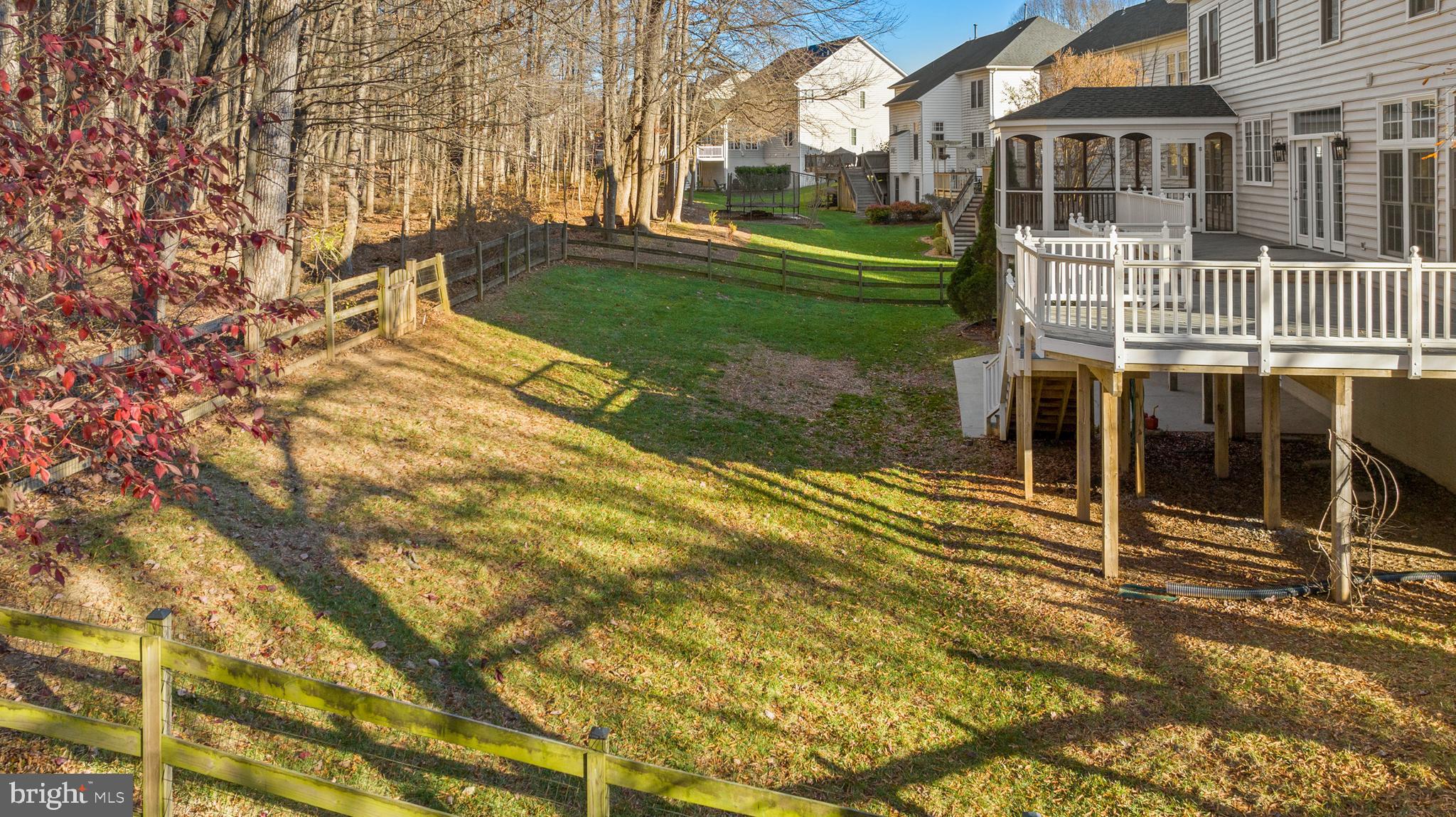 OAKLAND FARM - Residential