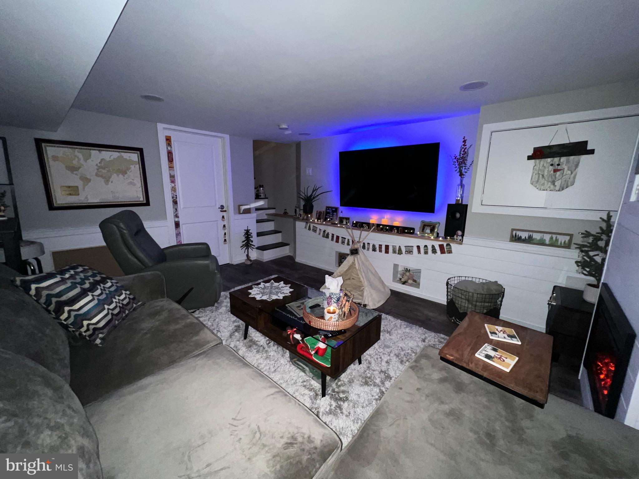 PASSYUNK SQUARE - Residential Lease