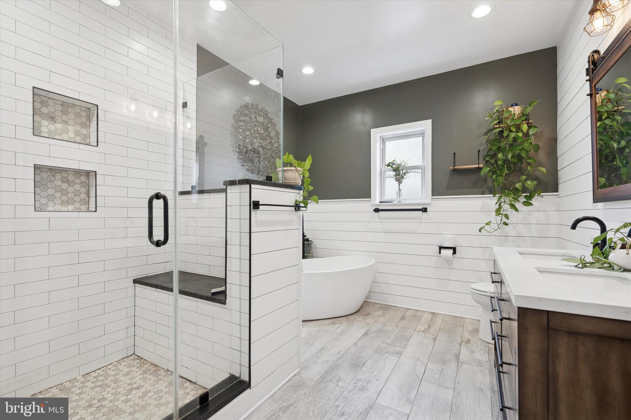 PASSYUNK SQUARE - Residential Lease